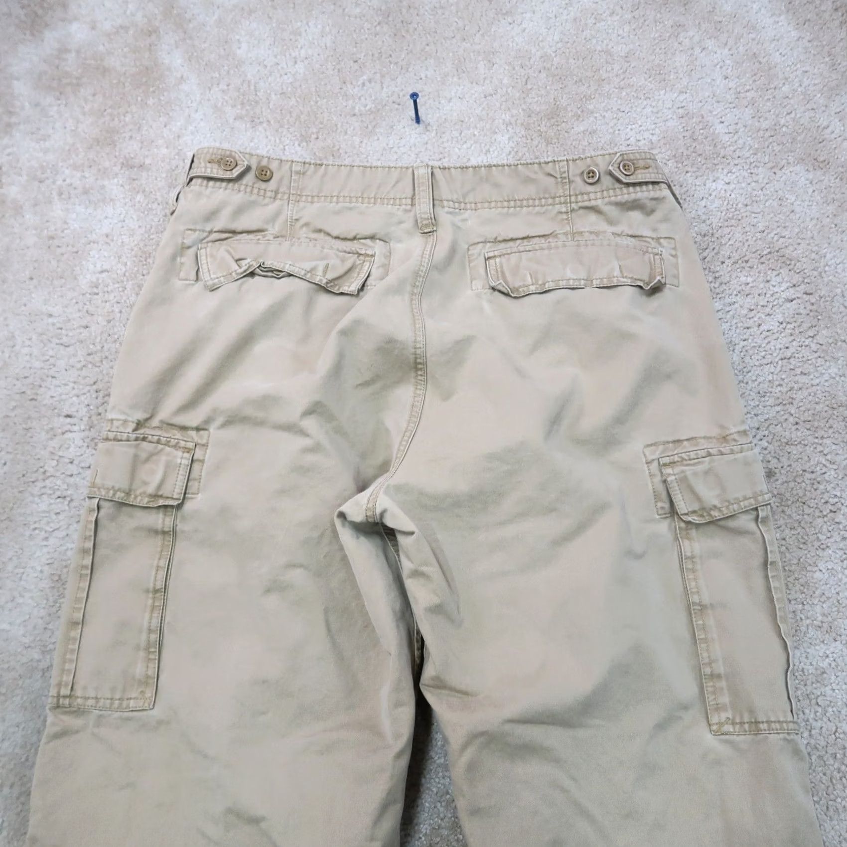 Gap Gap Cargo Pants Men’s 36x34 Beige Straight Leg Baggy Streetwear Pants Mens Regular Vintage: No, 36x34? Size US 36 / EU 52 - 6 Thumbnail