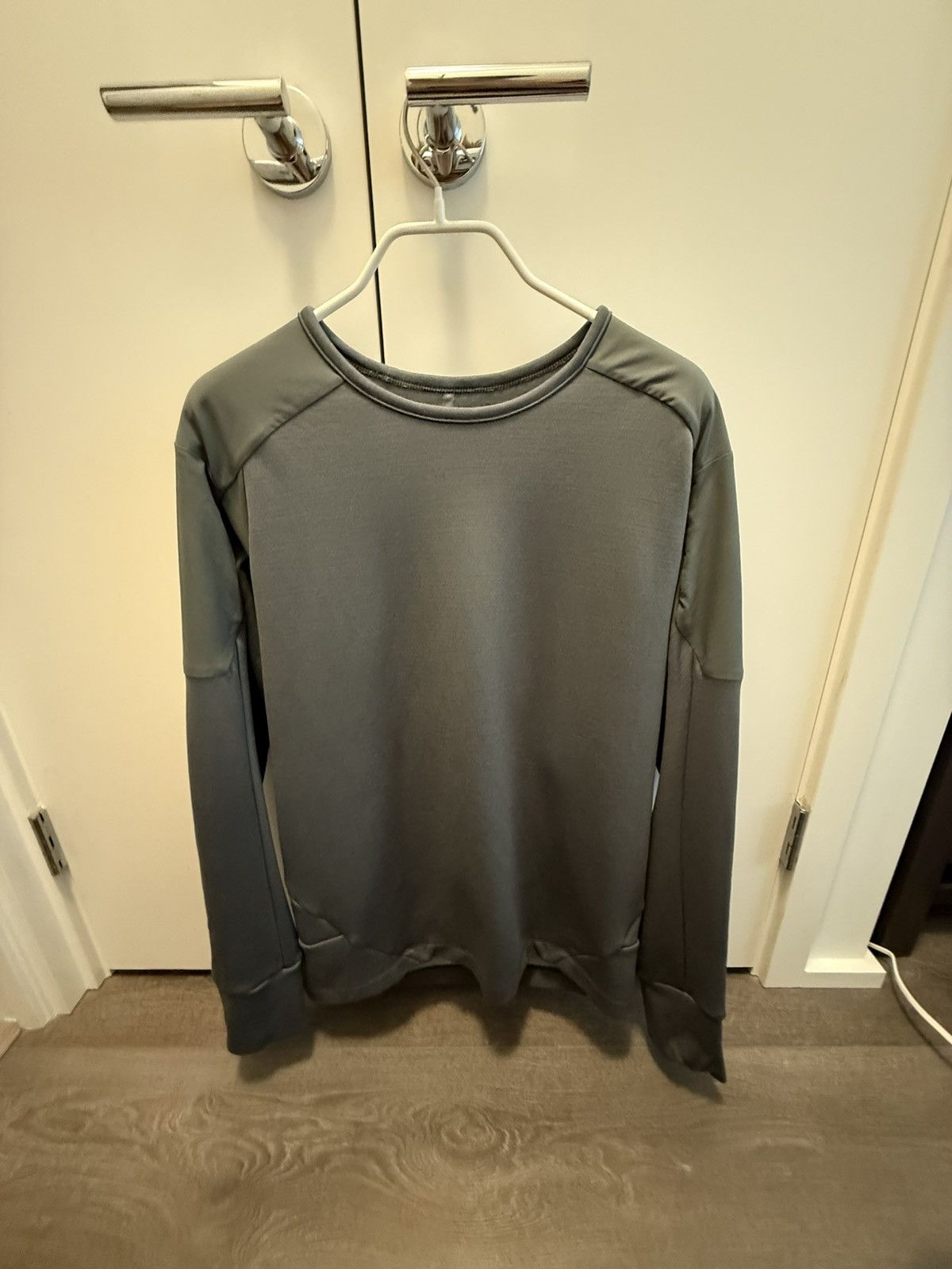 トップス VEILANCE Dinitz Sweater XS Clay VEILANCE DINITZ SWEATER | Garmentory
