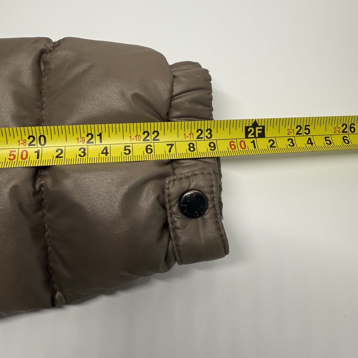 Moncler Moncler Bady Women’s Down Puffer Jacket Size 0 (XS) Beige Size XS / US 0-2 / IT 36-38 - 12 Thumbnail