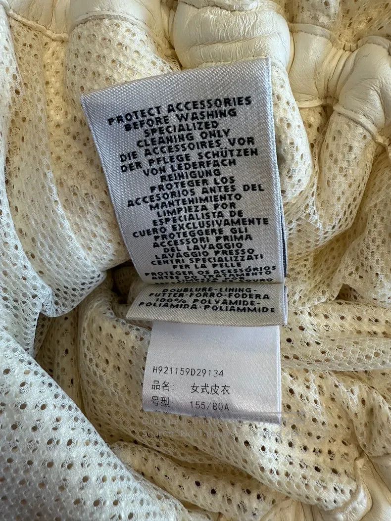 Hermes Hermes Lady Duster Coat, Unique Design. Material is 100% S Size XXS / US 00 / IT 34 - 5 Thumbnail