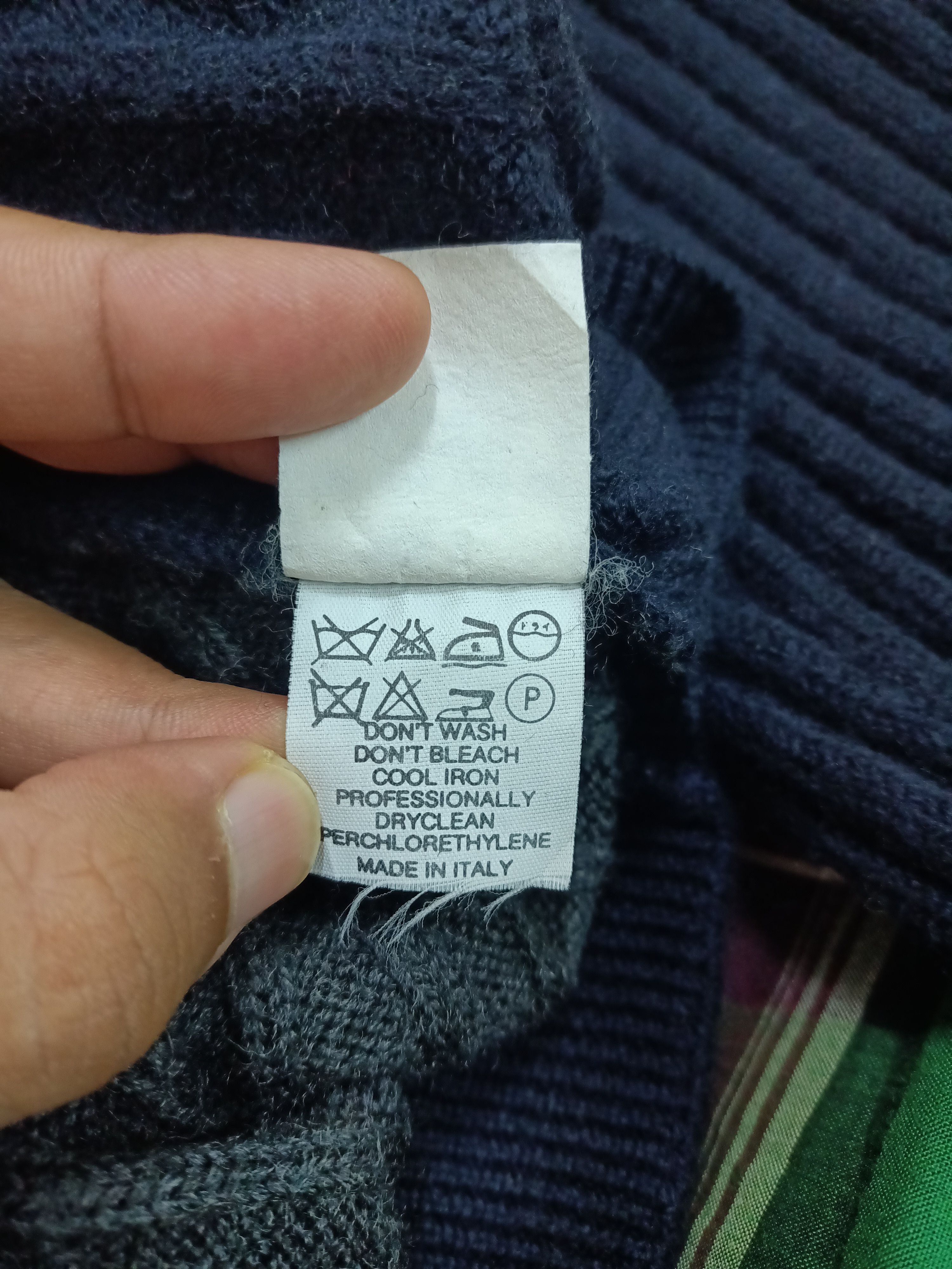 Gianfranco Ferre Vintage Polar Exploration Studio 0001 by Gianfranco Ferre Size US L / EU 52-54 / 3 - 7 Thumbnail