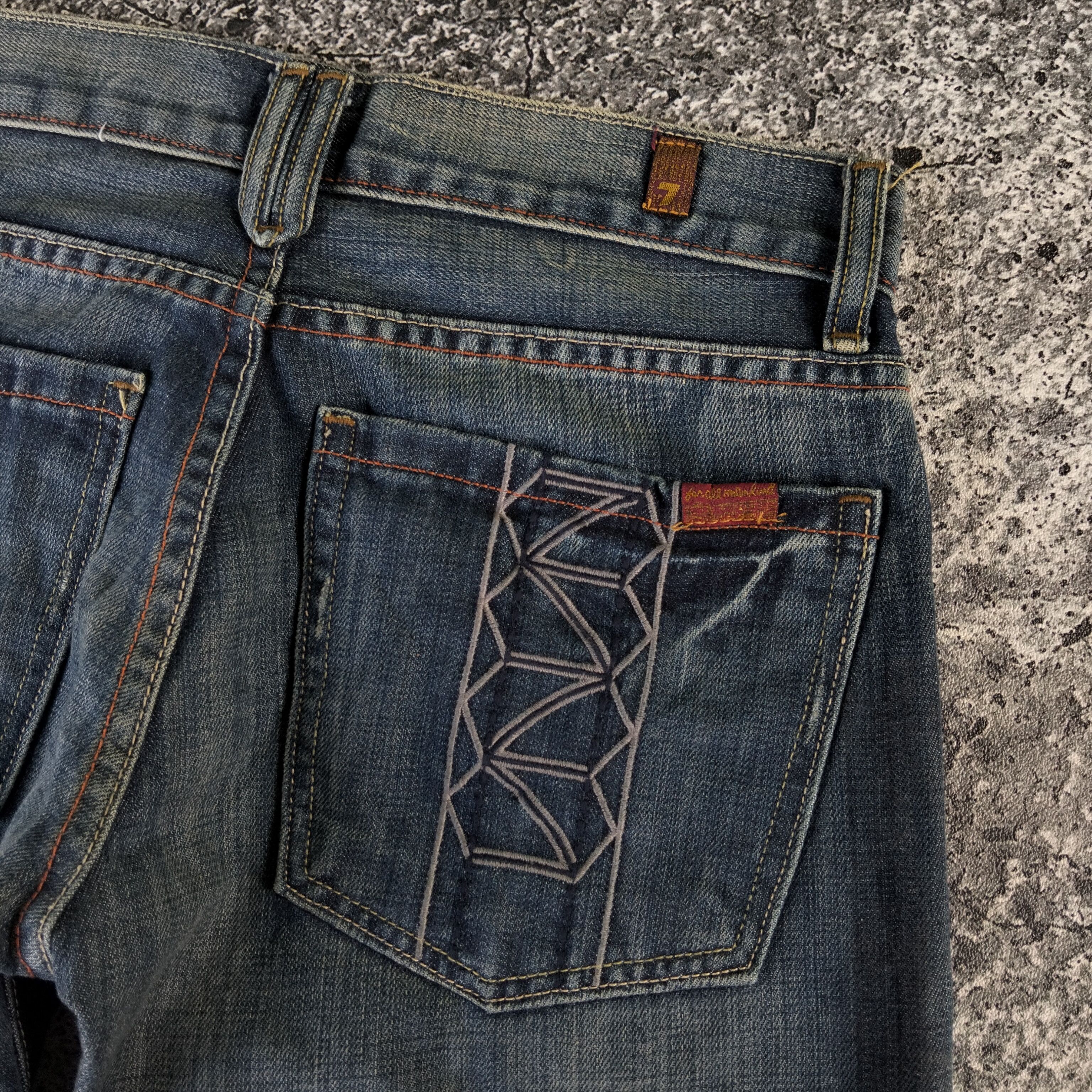 7 For All Mankind 7 For All Mankind Flared Button Fly Blue Wash Faded Jeans Size US 30 / EU 46 - 8 Thumbnail