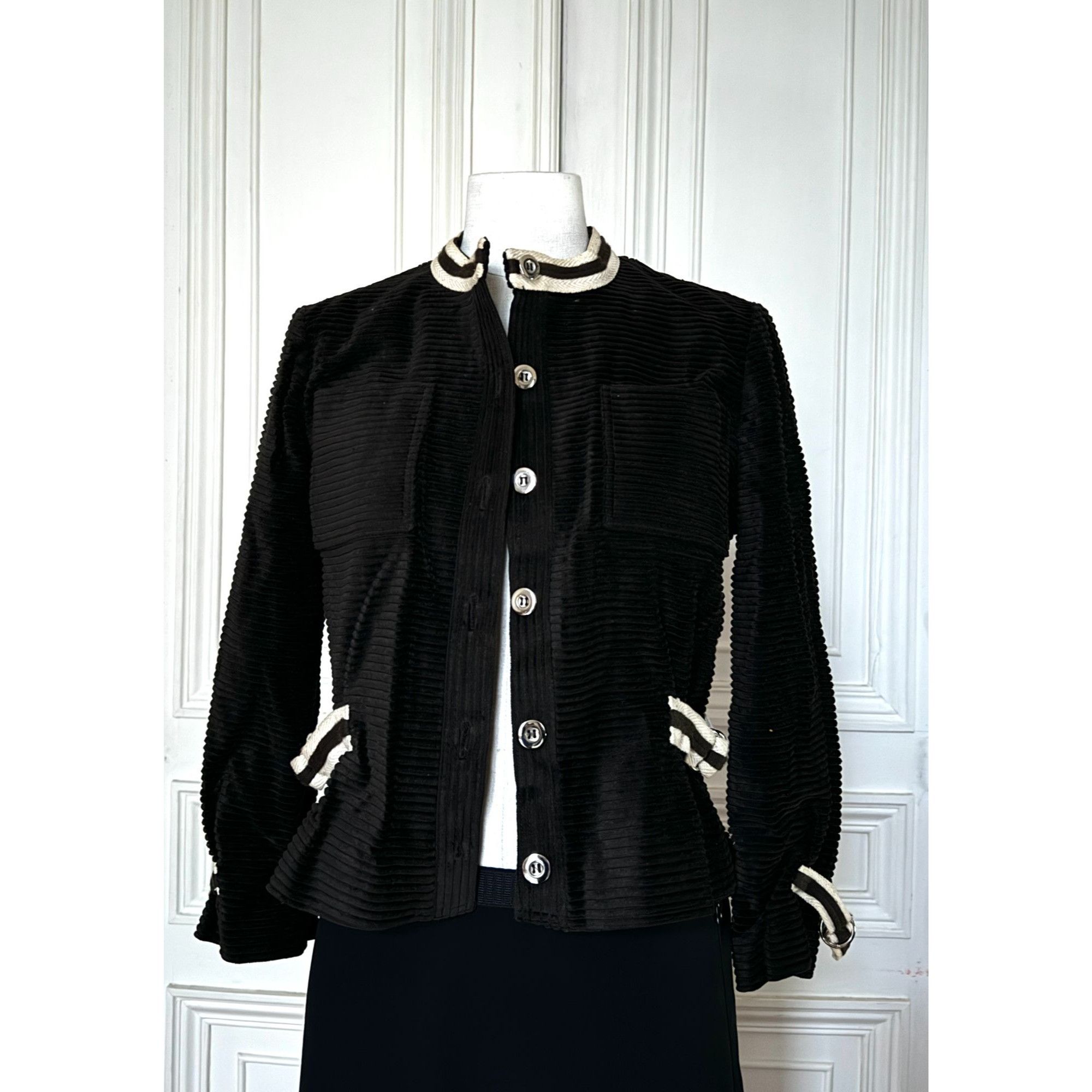 Courreges 1970s Black Corduroy Jacket Size XS / US 0-2 / IT 36-38 - 1 Thumbnail