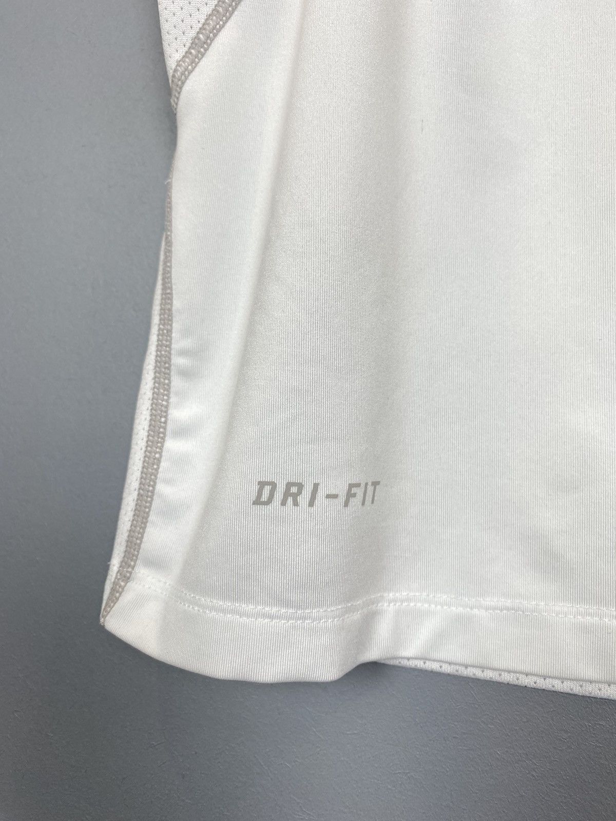 Nike Nike Pro Combat Fitted Short Sleeve T-Shirt Size XL White Size US XL / EU 56 / 4 - 4 Thumbnail