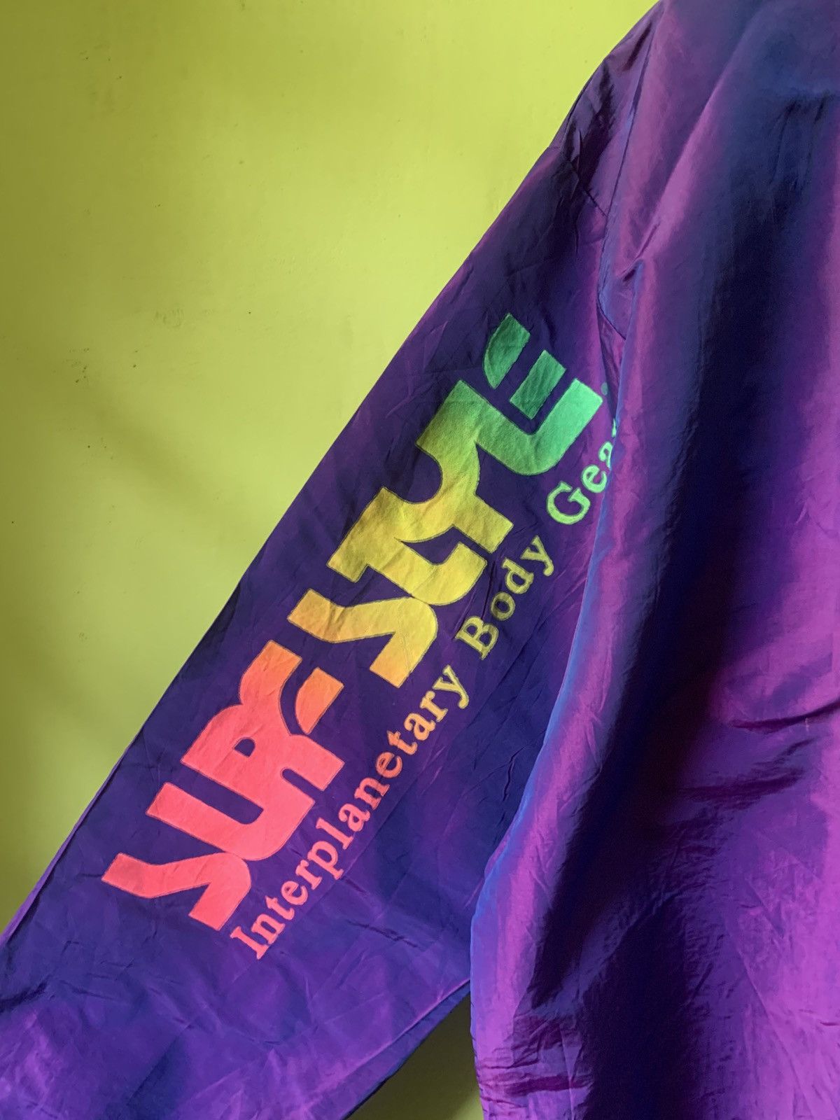 Vintage Vintage 1990s Surfstyle iridescent quarter zip windbreaker Size US XXL / EU 58 / 5 - 8 Thumbnail