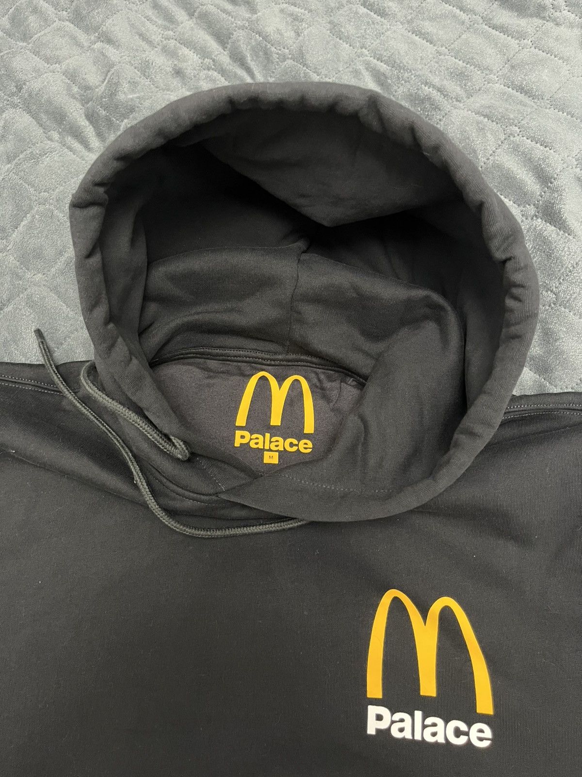 Palace Palace x McDonald's Logo Hood Size US M / EU 48-50 / 2 - 4 Thumbnail