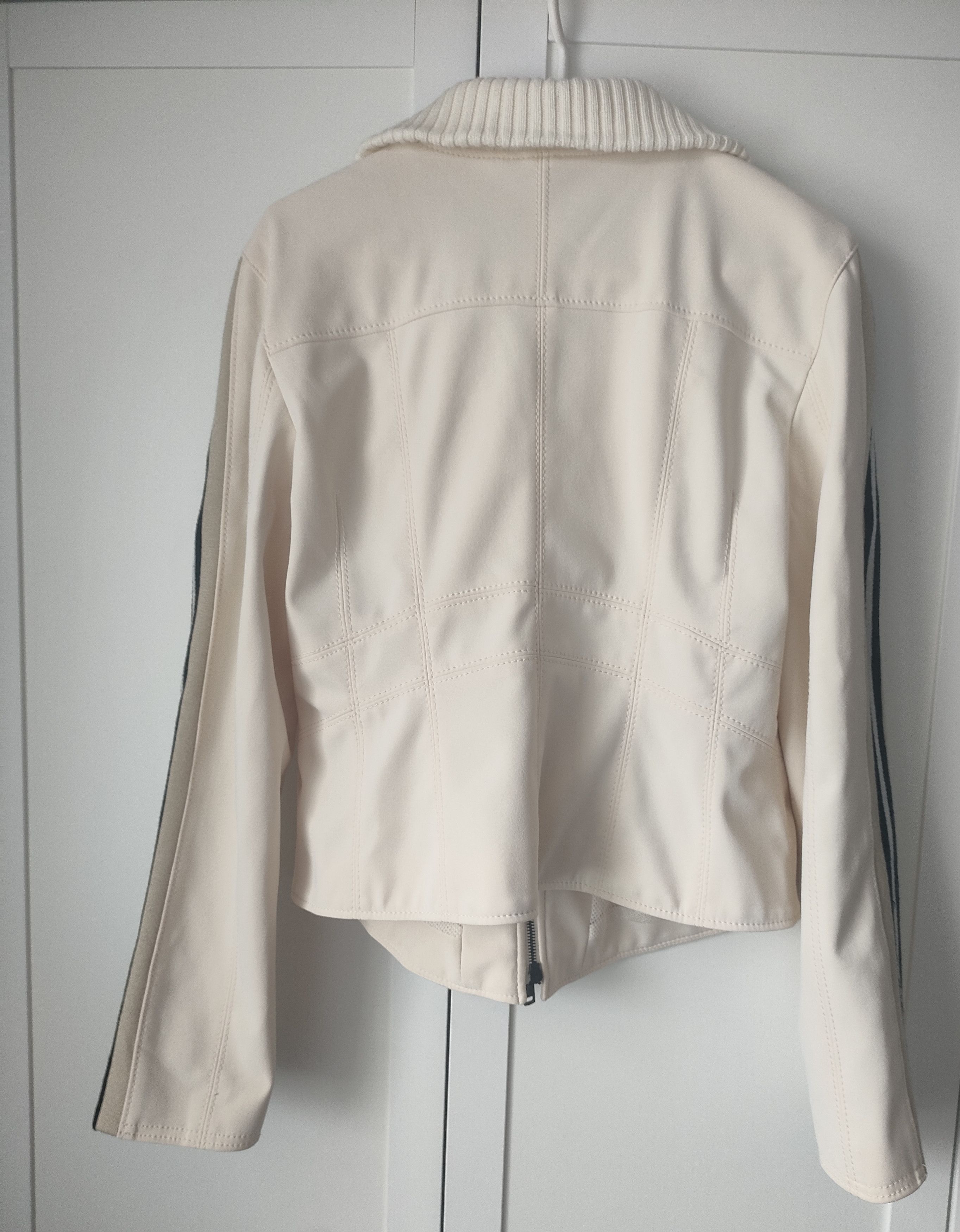 Other Marc Cain women's cream jacket blazers S International Size S / US 4 / IT 40 - 7 Thumbnail