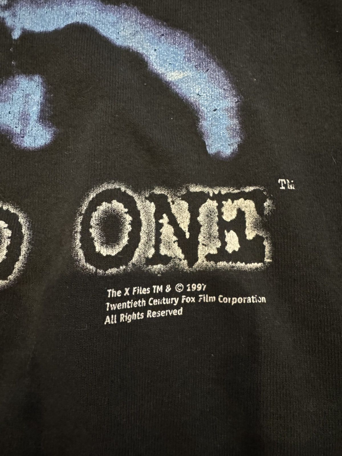 Vintage Vintage 97’ X Files “Trust No One” Size US S / EU 44-46 / 1 - 3 Thumbnail