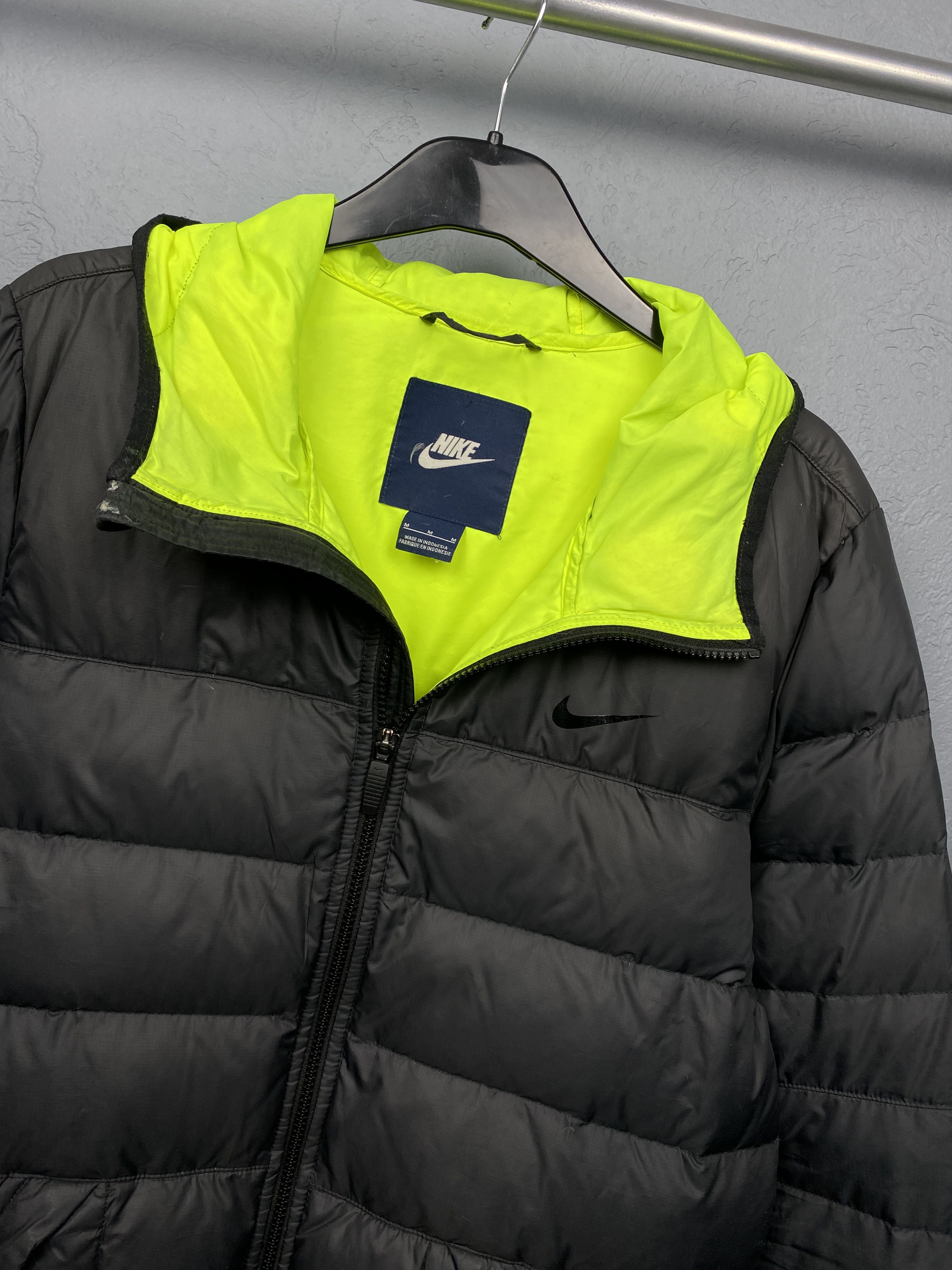 Nike Nike Vintage Mens Down Puffer Vest Size US M / EU 48-50 / 2 - 2 Thumbnail