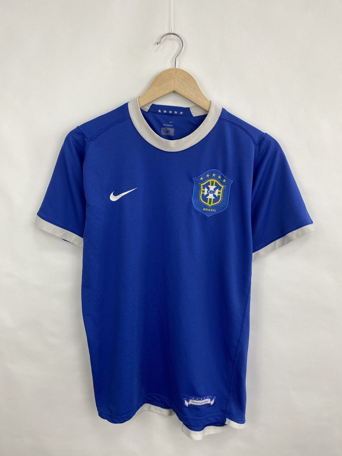 Nike 🇧🇷 Vintage Nike Brazil 2006 Soccer Jersey Rare Retro Hype Y2K Size US M / EU 48-50 / 2 - 3 Thumbnail