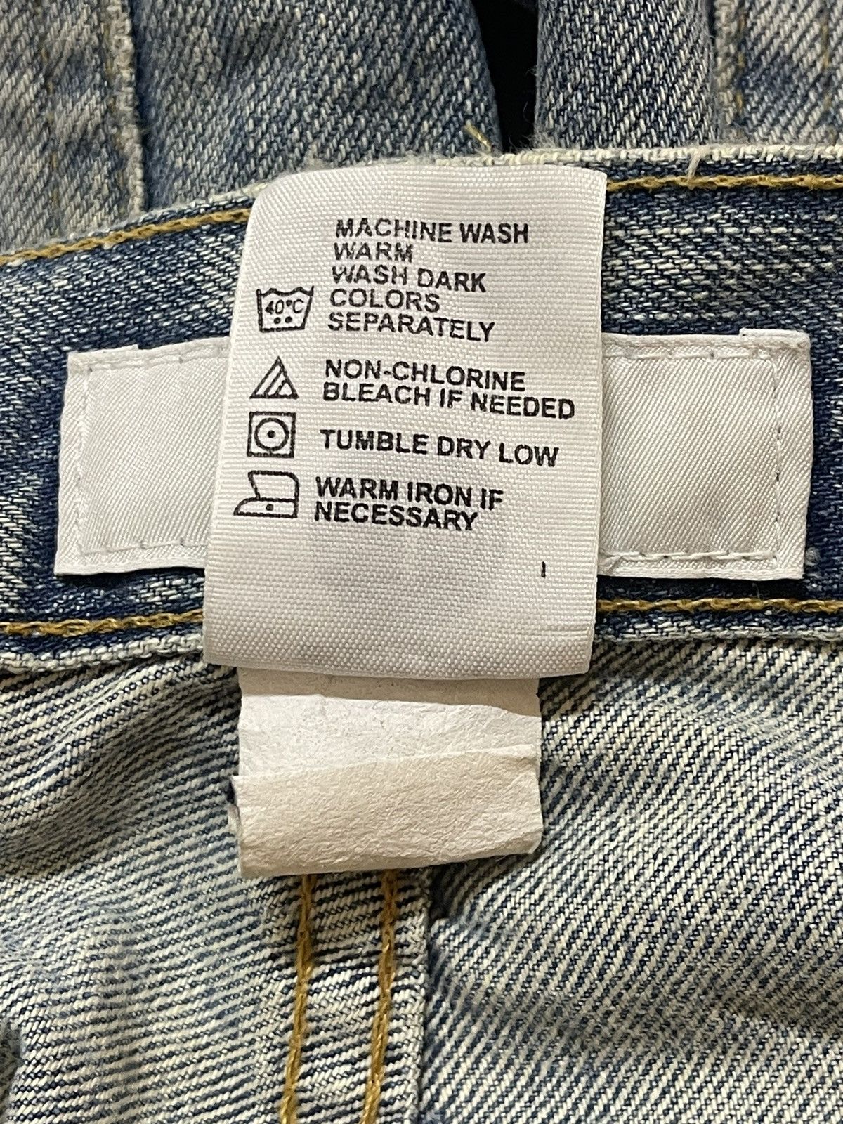 Armani Exchange Vintage Armani Exchange Faded Wash Distress Baggy Jeans Size US 36 / EU 52 - 11 Thumbnail