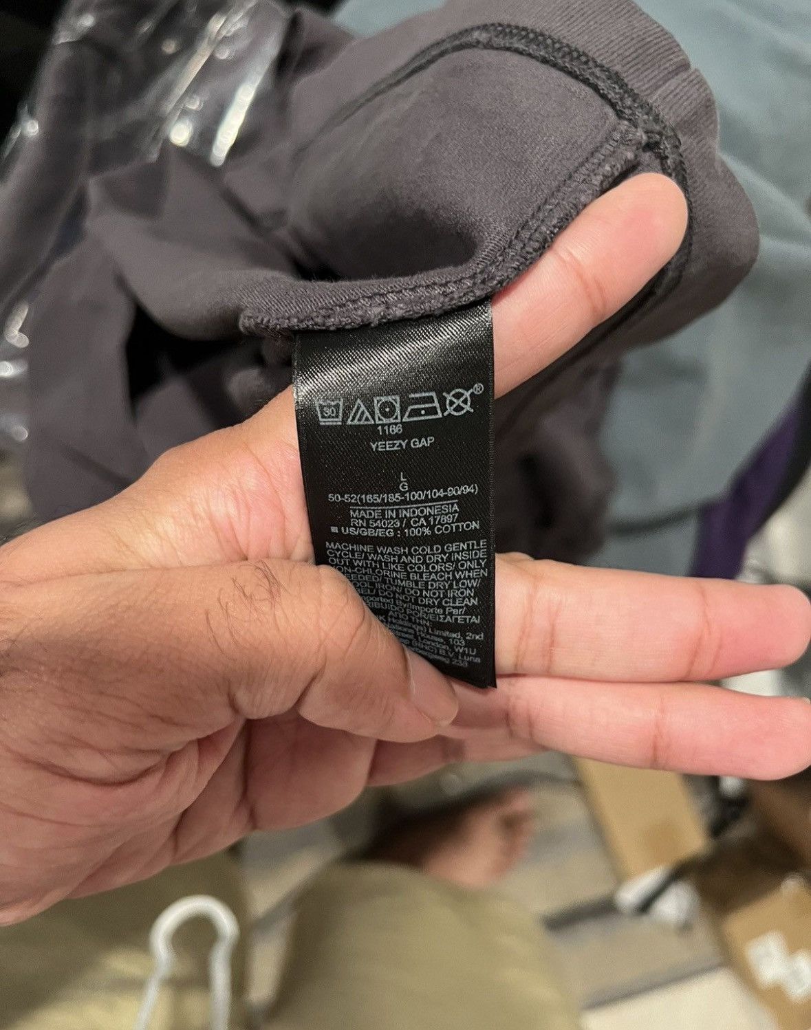 Balenciaga × Gap × Kanye West Yeezy Gap Balenciaga Tank Top Size US L / EU 52-54 / 3 - 3 Thumbnail