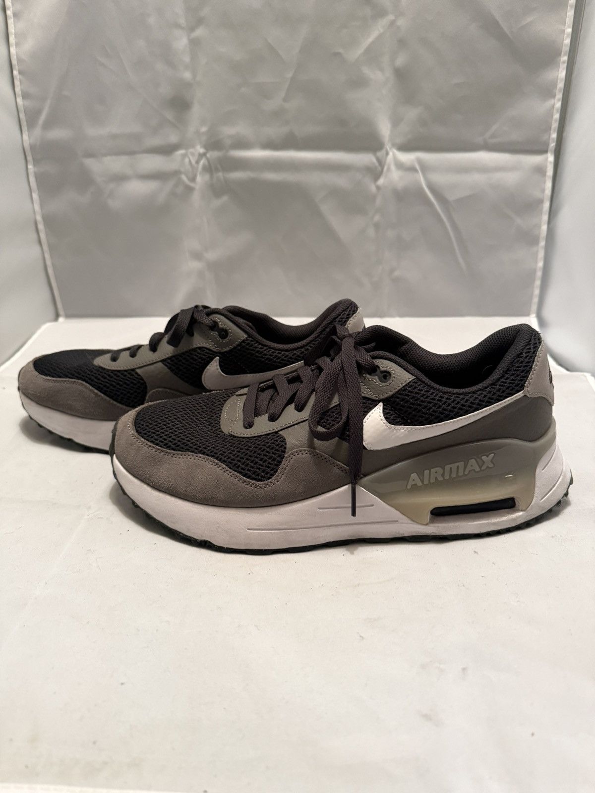 Nike Nike Air Max SYSTM gray sneakers - men size 10.5 Size US 10.5 / EU 43-44 - 2 Thumbnail