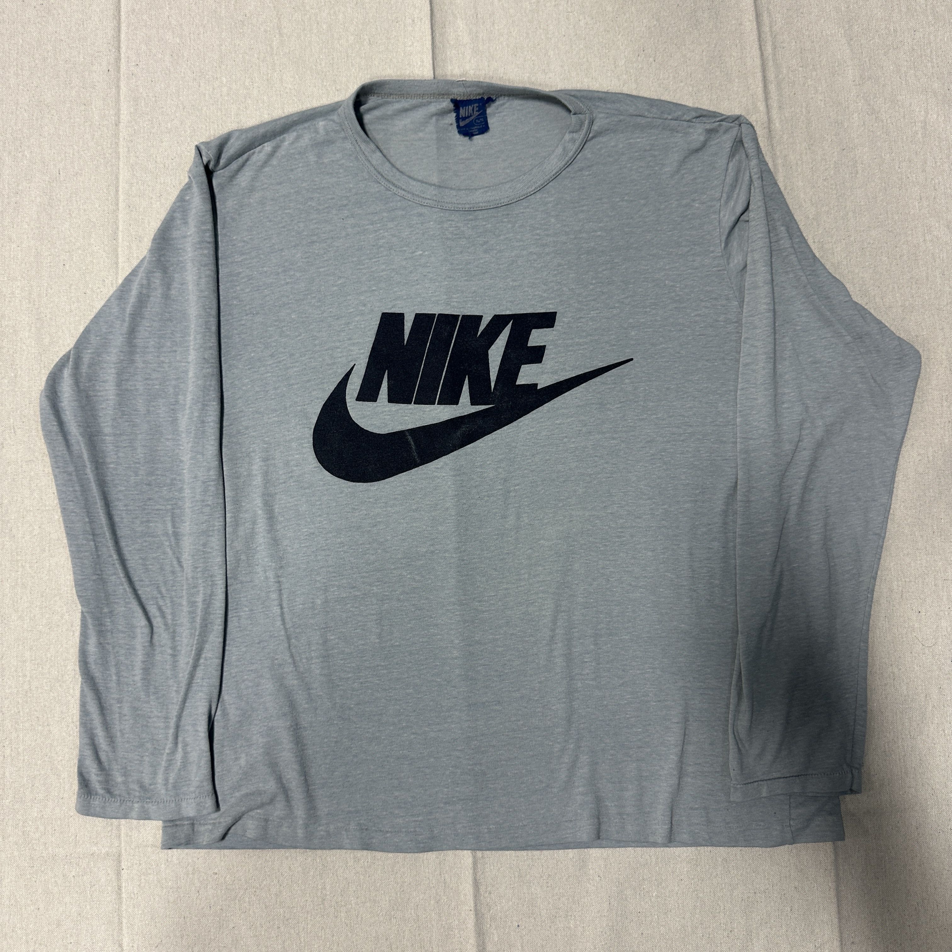 Nike Vintage Nike Large Logo Long Sleeve Shirt Size XL 80s Blue Tag Pinwheel Size US XL / EU 56 / 4 - 1 Thumbnail