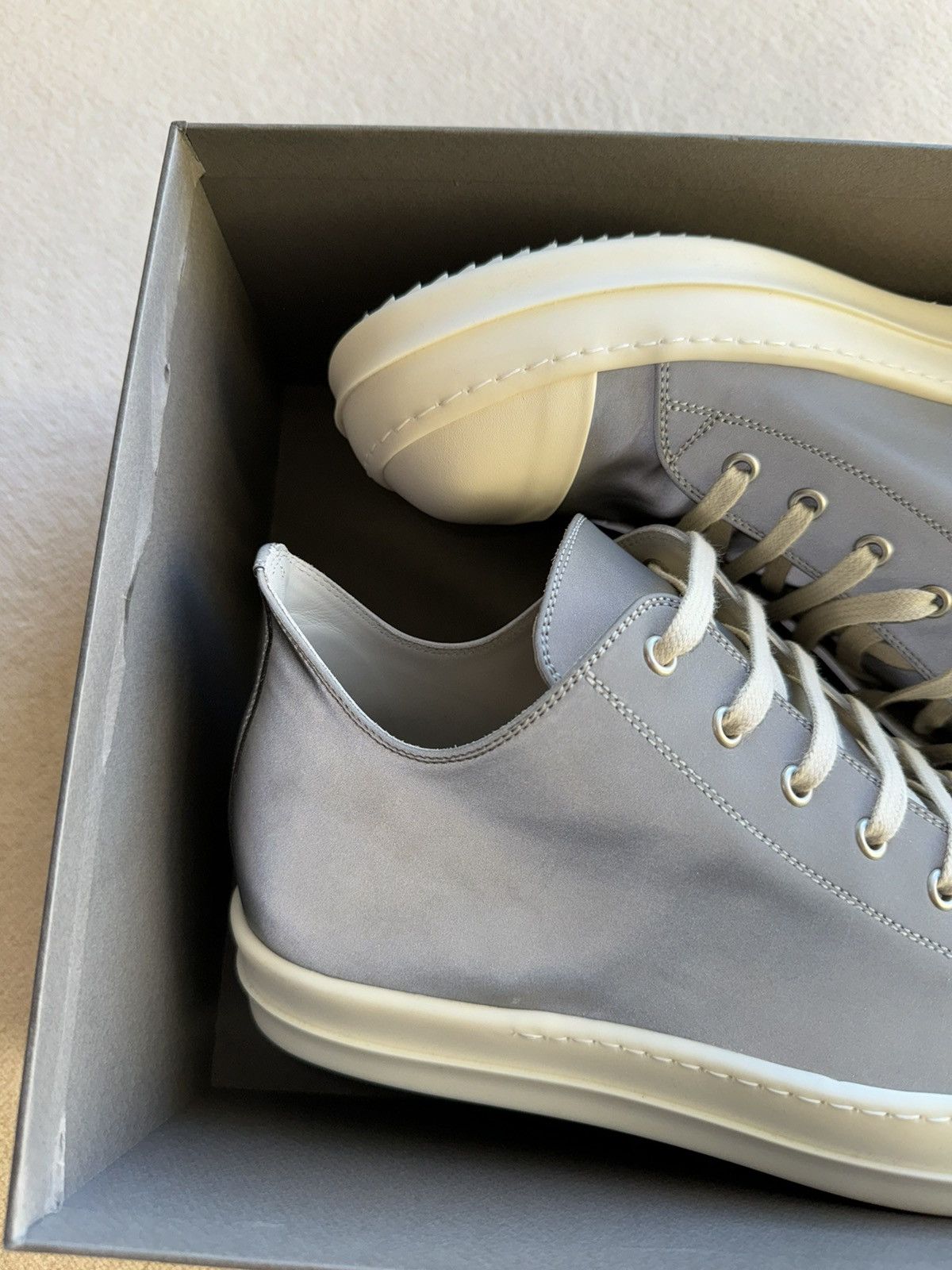 Rick Owens NEW | * 1 OF 1 SAMPLE * FW22 RUNWAY REFLEX LOWTOP RAMONES 44 Size US 11 / EU 44 - 6 Thumbnail