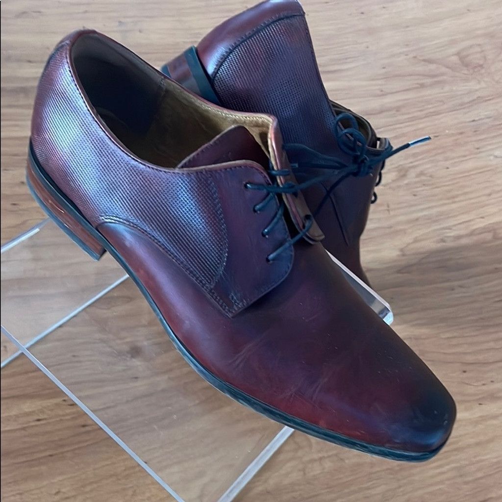 Florsheim Florsheim Men's Redish Brown Leather Cap-toe Shoes size 9 Size US 9 / EU 42 - 4 Thumbnail