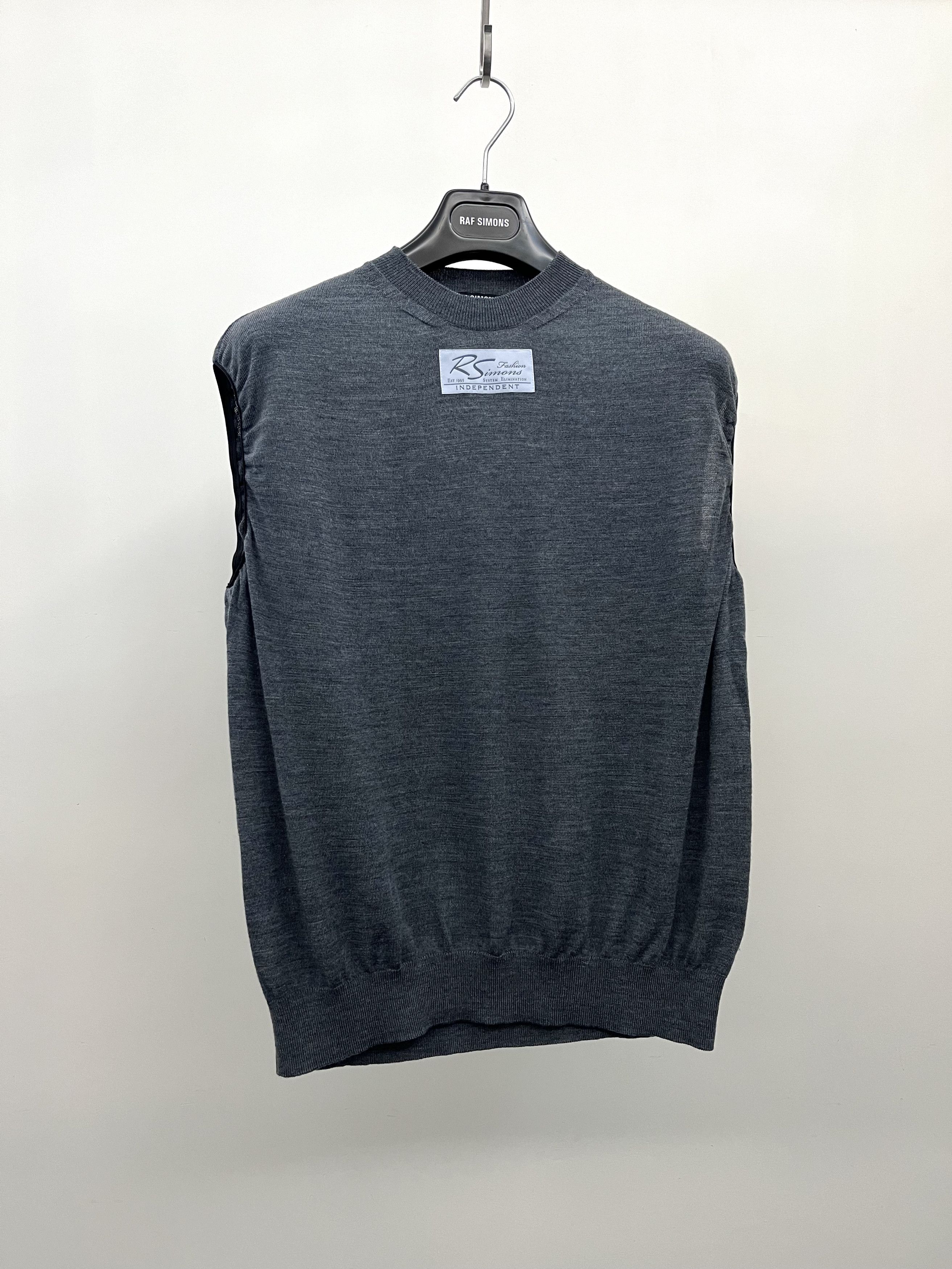 RAF SIMONS WOMEN'S SLEEVELESS FINE KNIT SWEATER