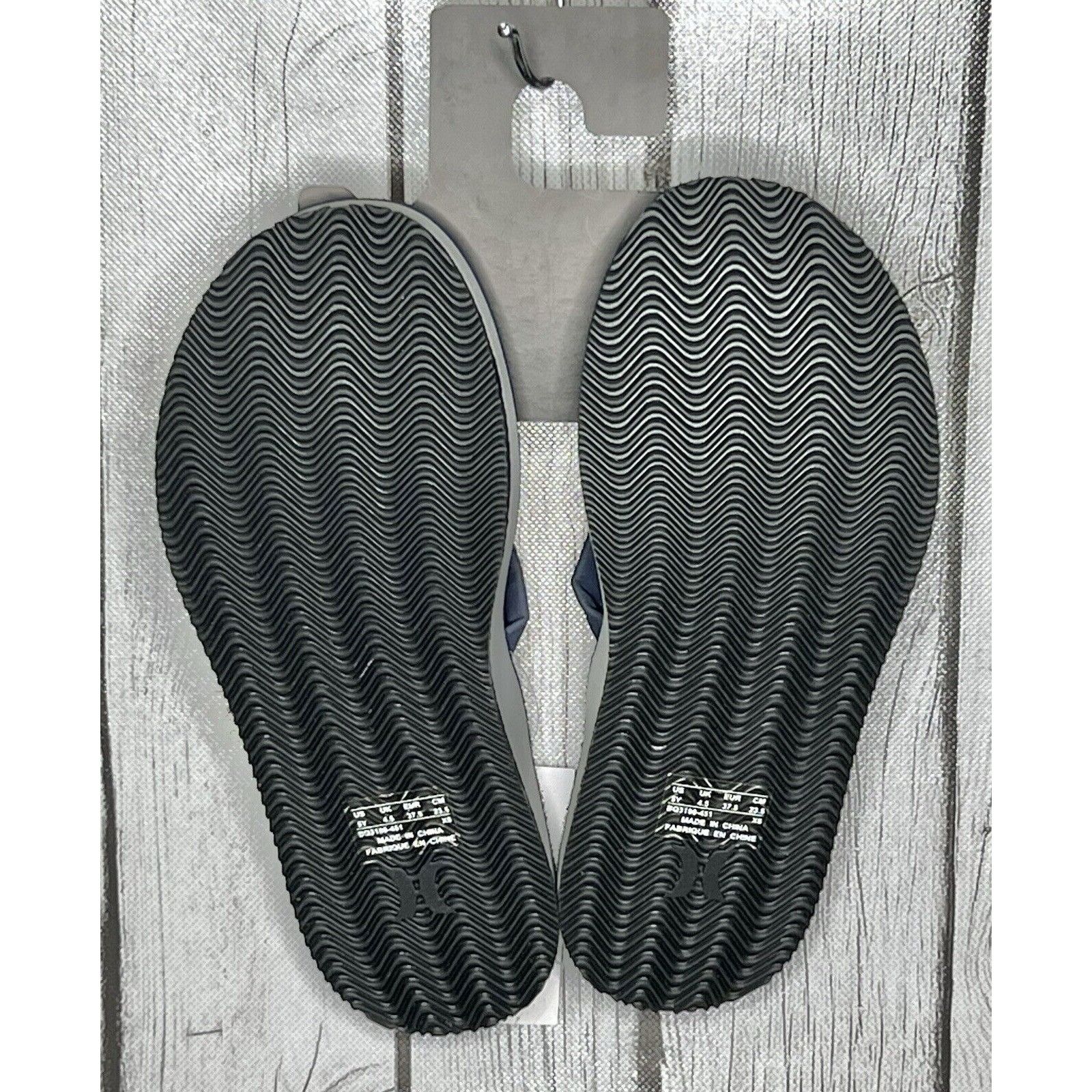 Hurley Size 5y - Hurley Lunar Sandal With Nike Lunarlon Cushioning Size US 5 / EU 37 - 2 Thumbnail