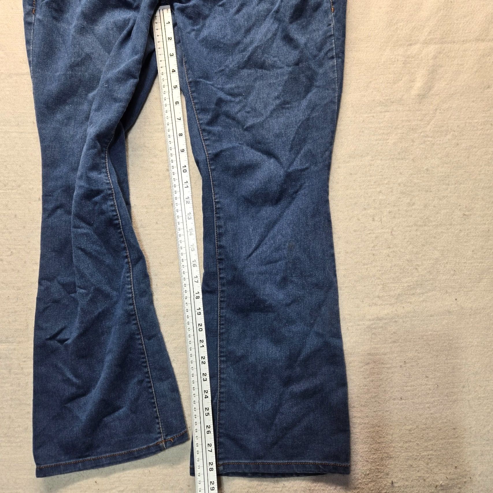 Faded Glory Faded Glory Jeans Boots Cut Denim Pants Women 16P Petite Blue Bootcut Jeans Womens 16P Petite Denim Jeans Size 38" / US 16 / IT 52 - 6 Thumbnail