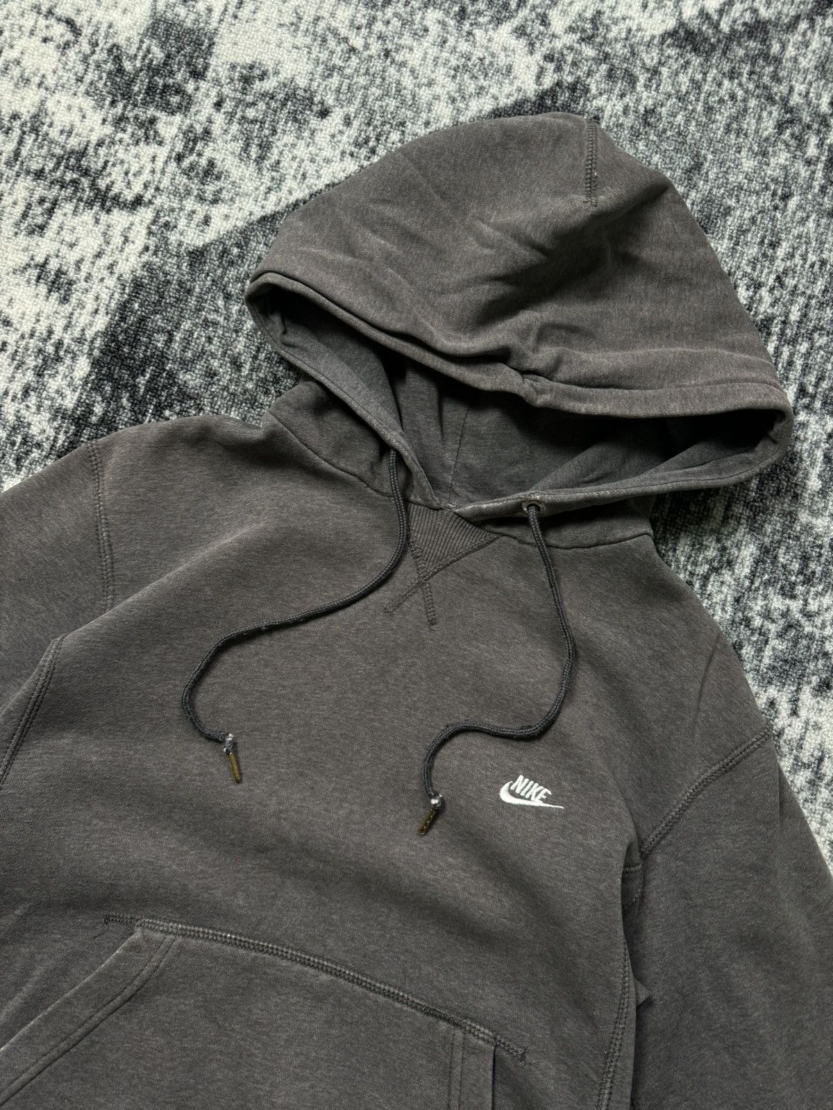 Nike × Vintage Vintage Nike Hoodie Swoosh Distressed Trashed Faded Y2K 90s Size US S / EU 44-46 / 1 - 3 Thumbnail