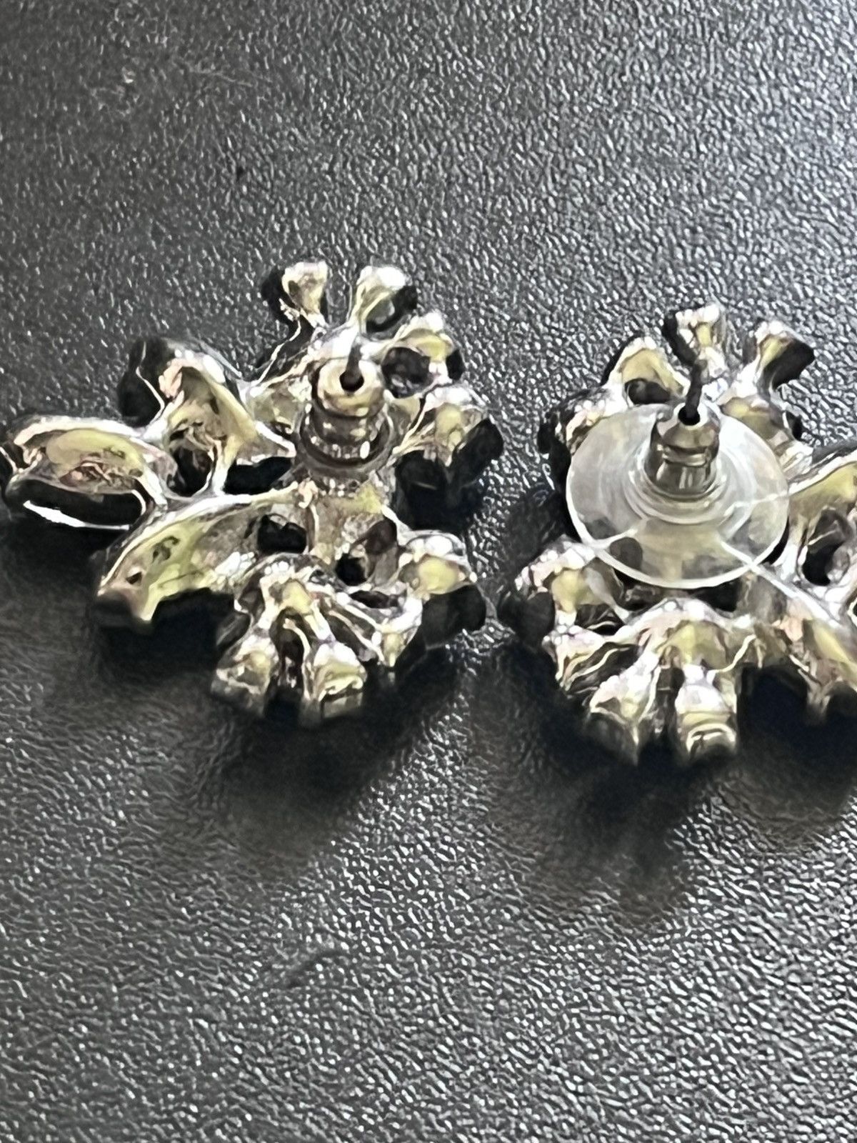 Other Crystal Cluster Statement Stud Earrings Silver Tone Size ONE SIZE - 3 Thumbnail