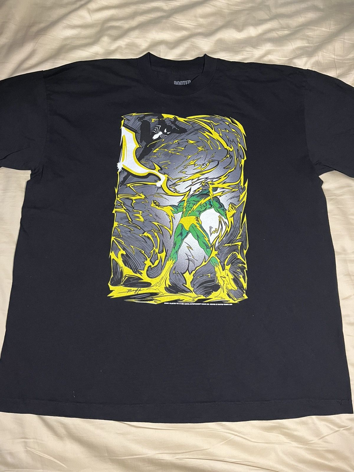 Other Booted Comics Spiderman & Electro Marvel T-Shirt Size US XL / EU 56 / 4 - 1 Thumbnail