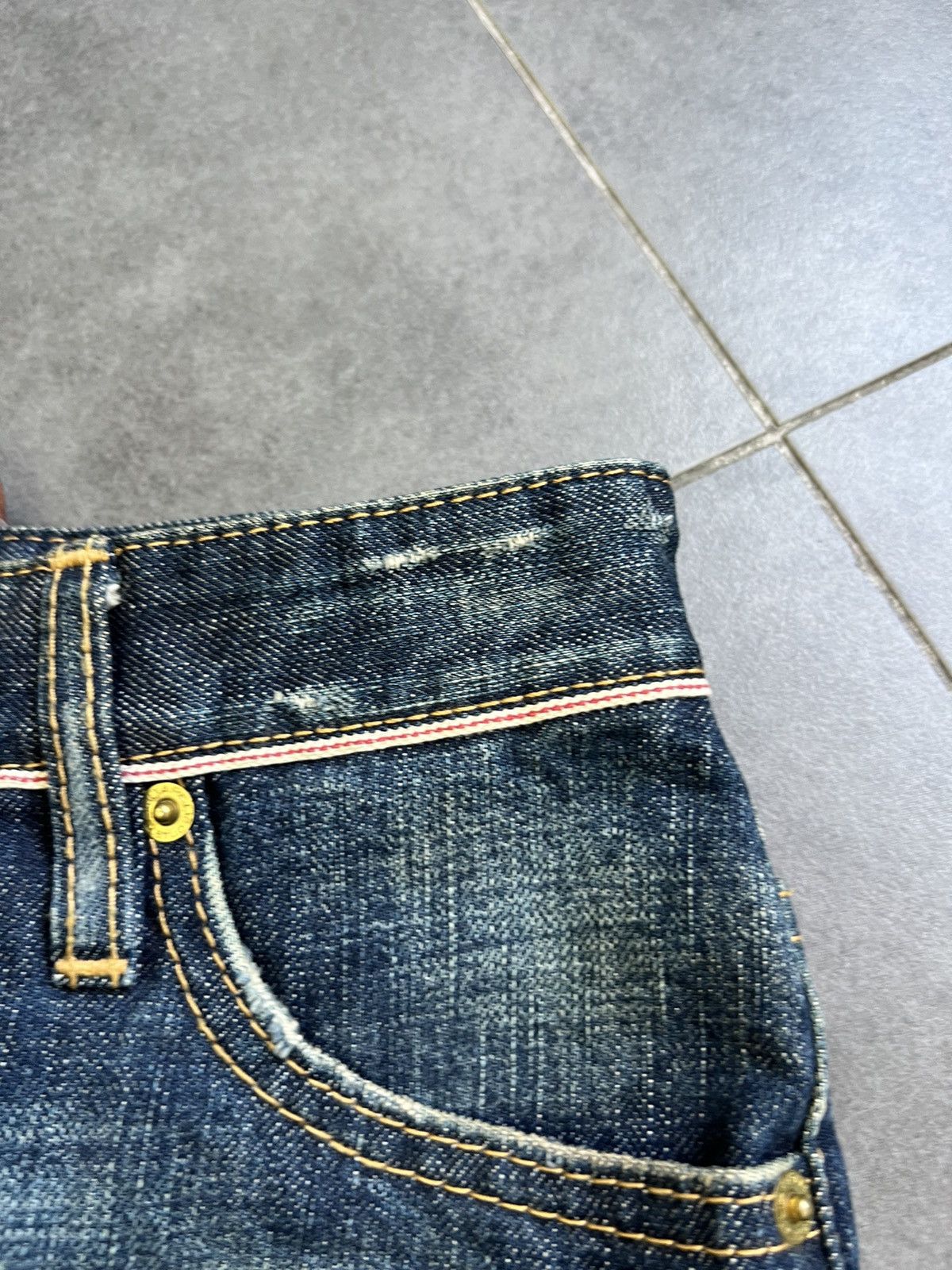 Dsquared2 VINTAGE DSQUARED2 AVANT GARDE MINI JEANS SKIRT Size 26" / US 2 / IT 38 - 13 Thumbnail