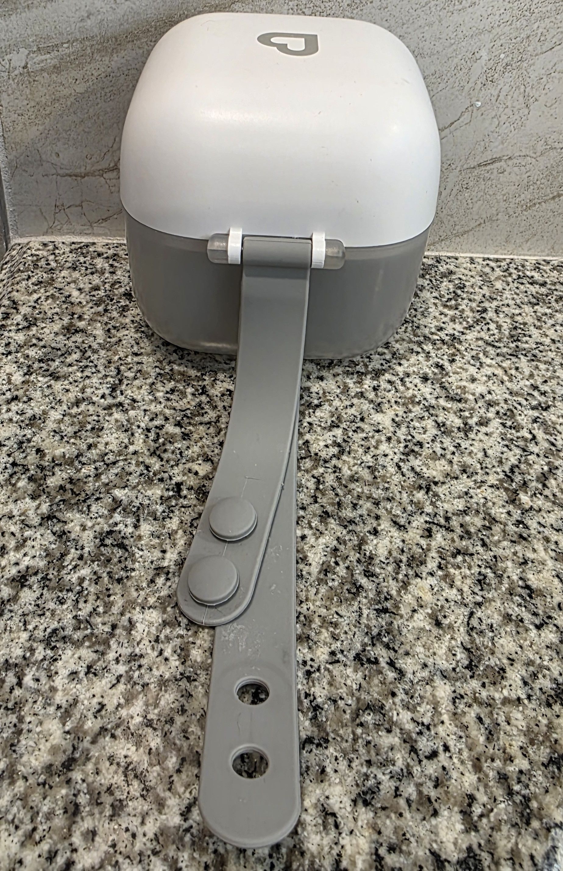Unknown London Munchkin 59S Portable UV-C Sterilizer Rechargeable Battery Size ONE SIZE - 4 Thumbnail