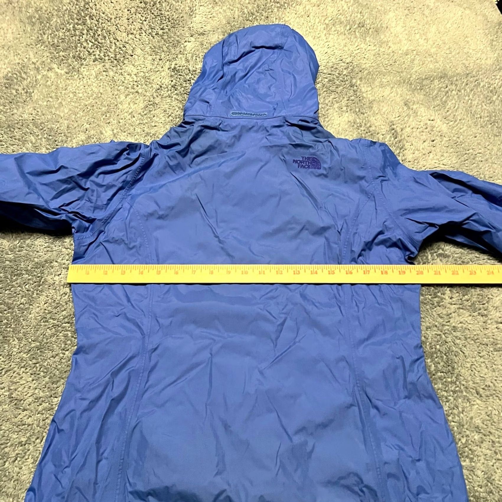 The North Face The North Face Jacket Womens Medium Hyvent Rain Nylon Purple Coat Womens M Purple Rain Coat Nylon The North Face Womens M Rain Coat Size M / US 6-8 / IT 42-44 - 4 Thumbnail