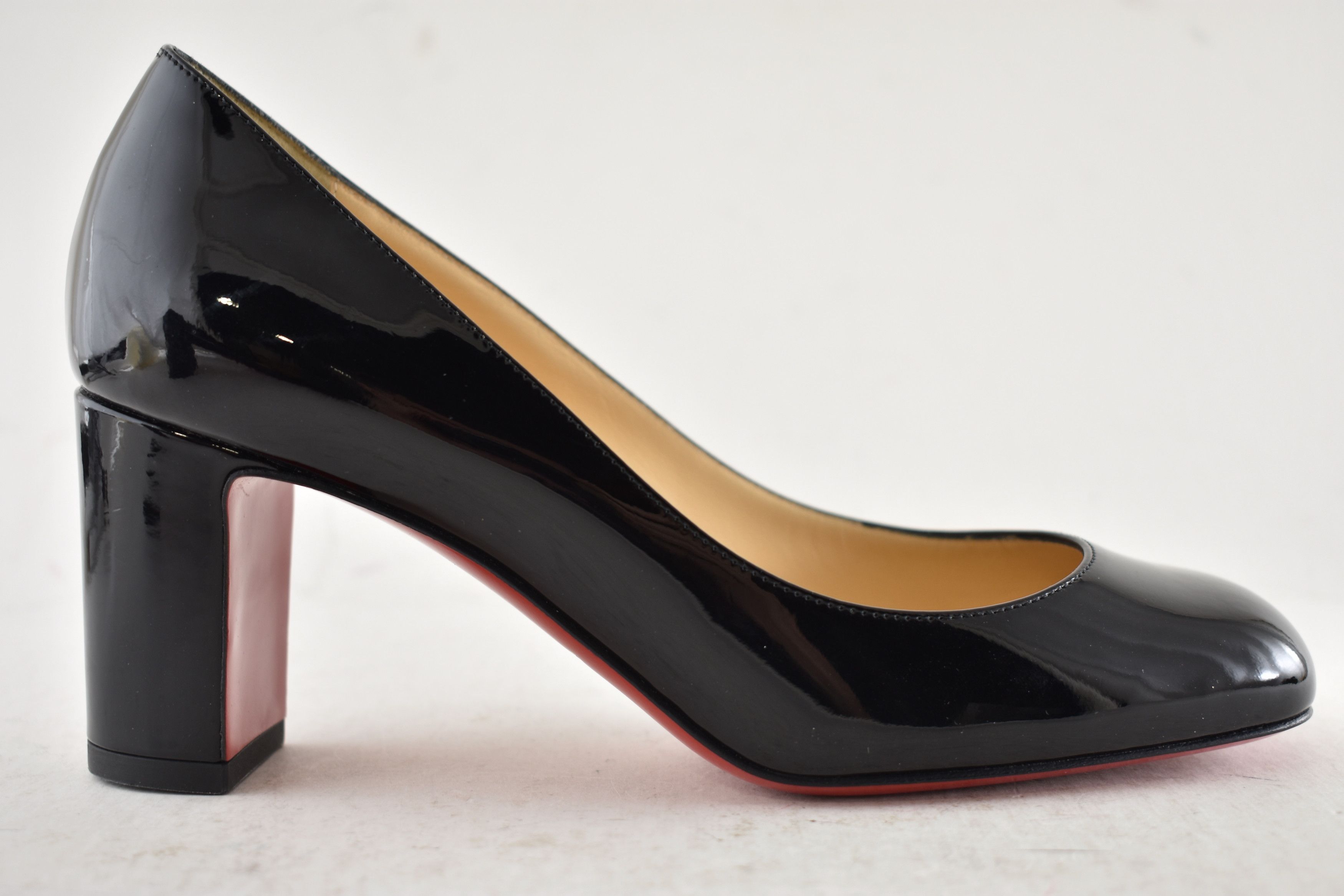 Christian Louboutin Cadrilla 70 Black Patent Leather Block Heel Classic Pump 35 Size US 5 / IT 35 - 2 Thumbnail