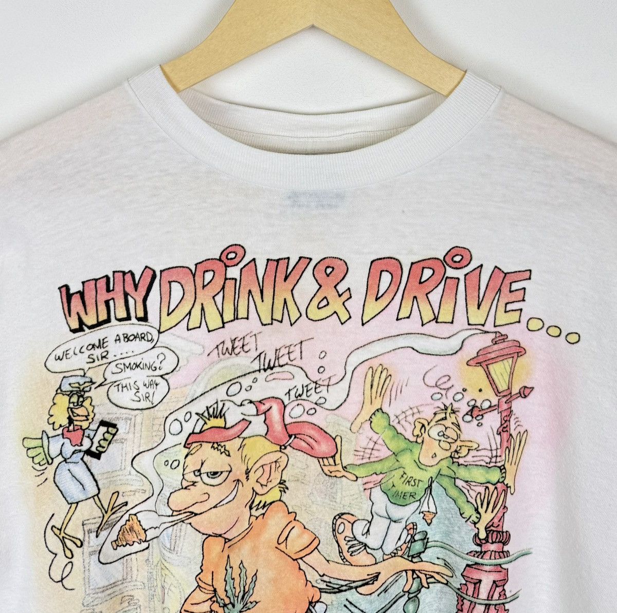 Vintage Humor Amsterdam Why Drink & Drive When You Can Smoke & Fly Size US M / EU 48-50 / 2 - 3 Thumbnail