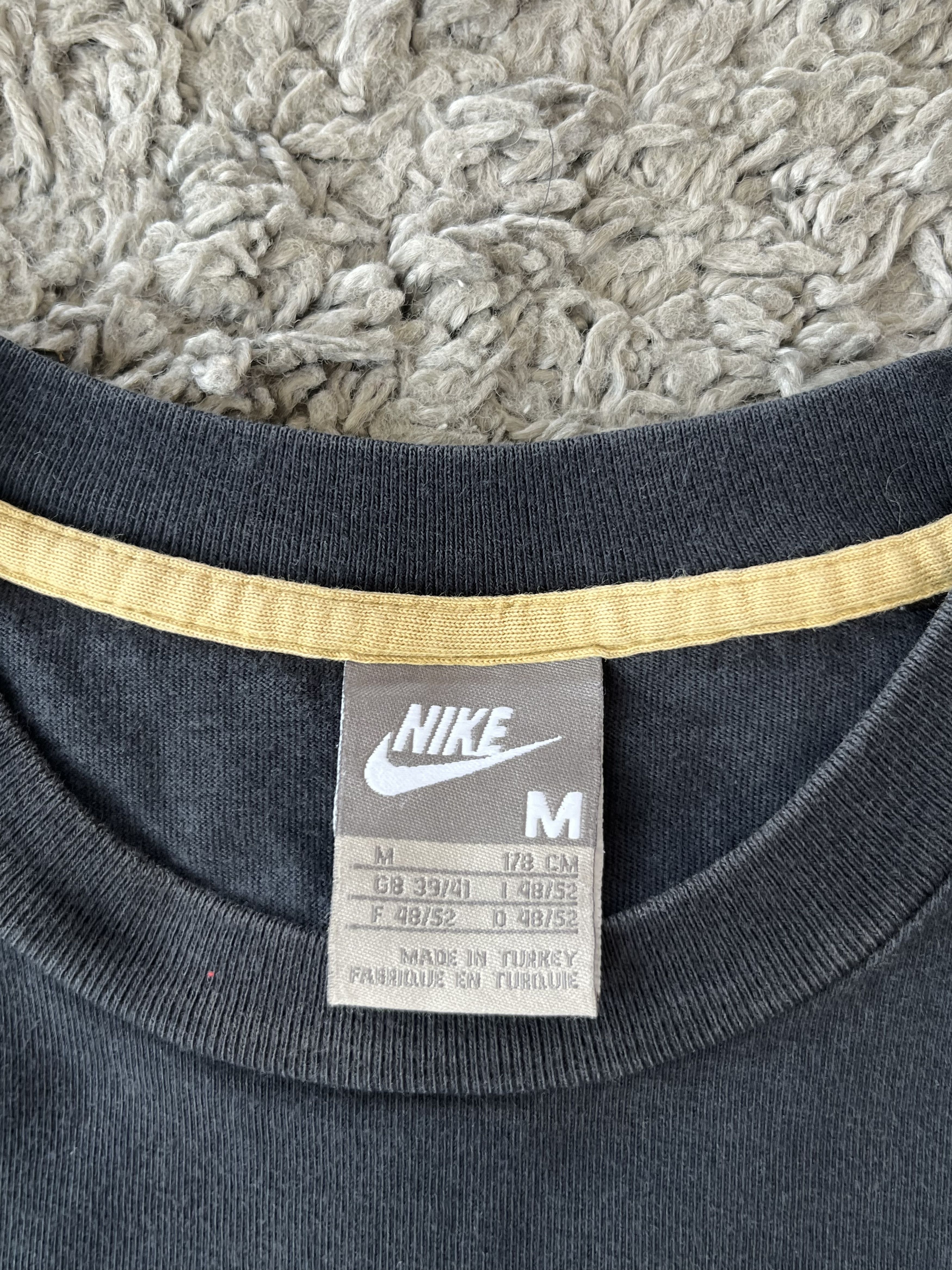 Nike NIKE x JUVENTUS 2008 Vintage Jersey T-shirt Big Logo Size US M / EU 48-50 / 2 - 7 Thumbnail