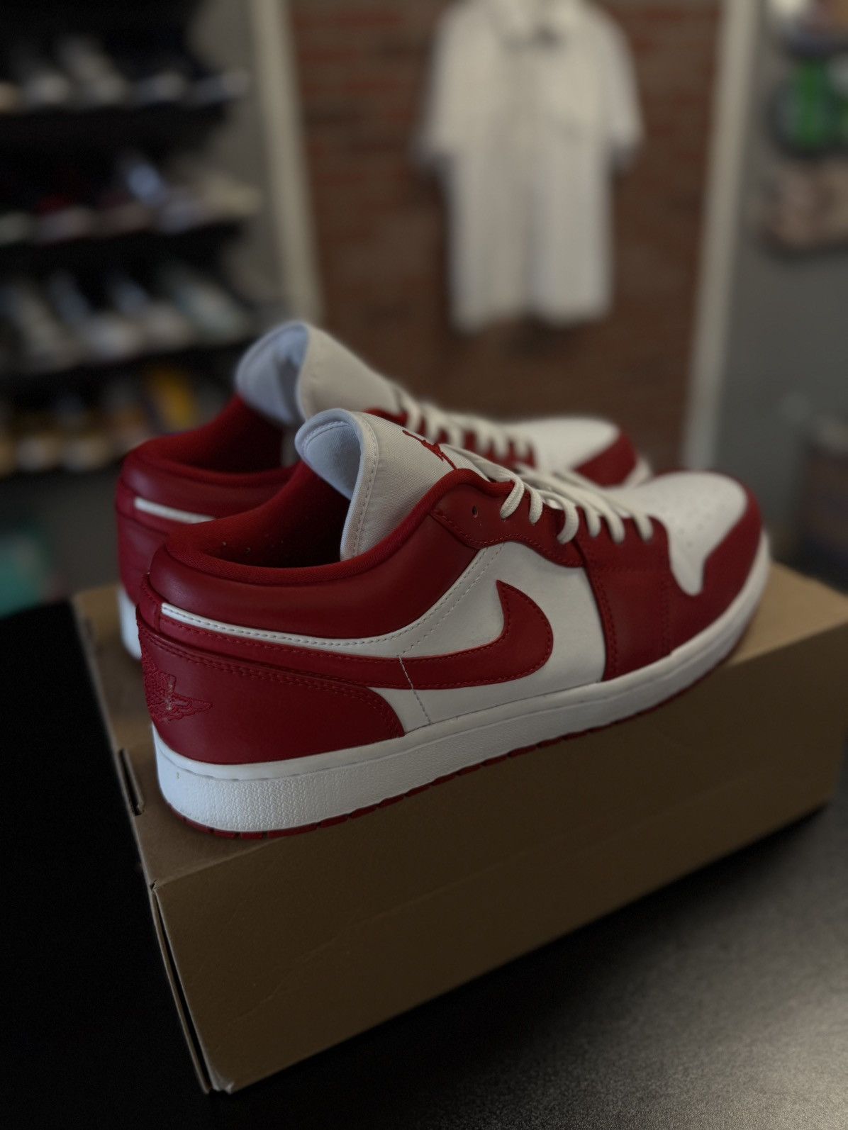 Jordan Brand × Nike Jordan 1 Low Too Gym Red Size 11 Clean Condition Size US 11 / EU 44 - 2 Thumbnail