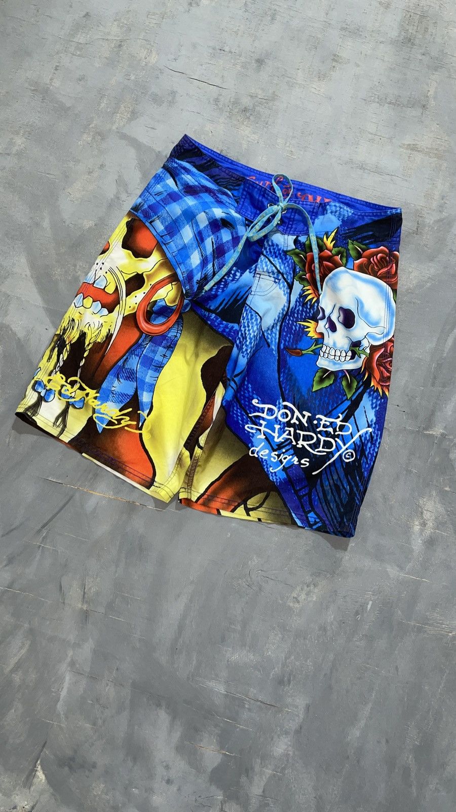 Ed Hardy Ed hardy surf or die y2k bandana short Size US 32 / EU 48 - 2 Thumbnail