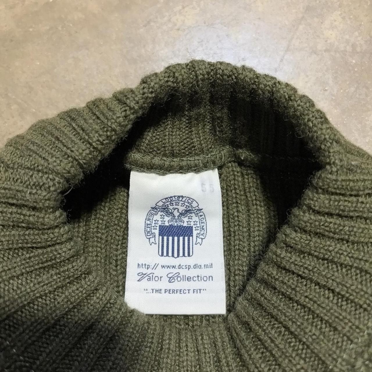 Vintage Vintage DCSP Military Sweater Ribbed Knit Army Olive Green Size US L / EU 52-54 / 3 - 8 Thumbnail