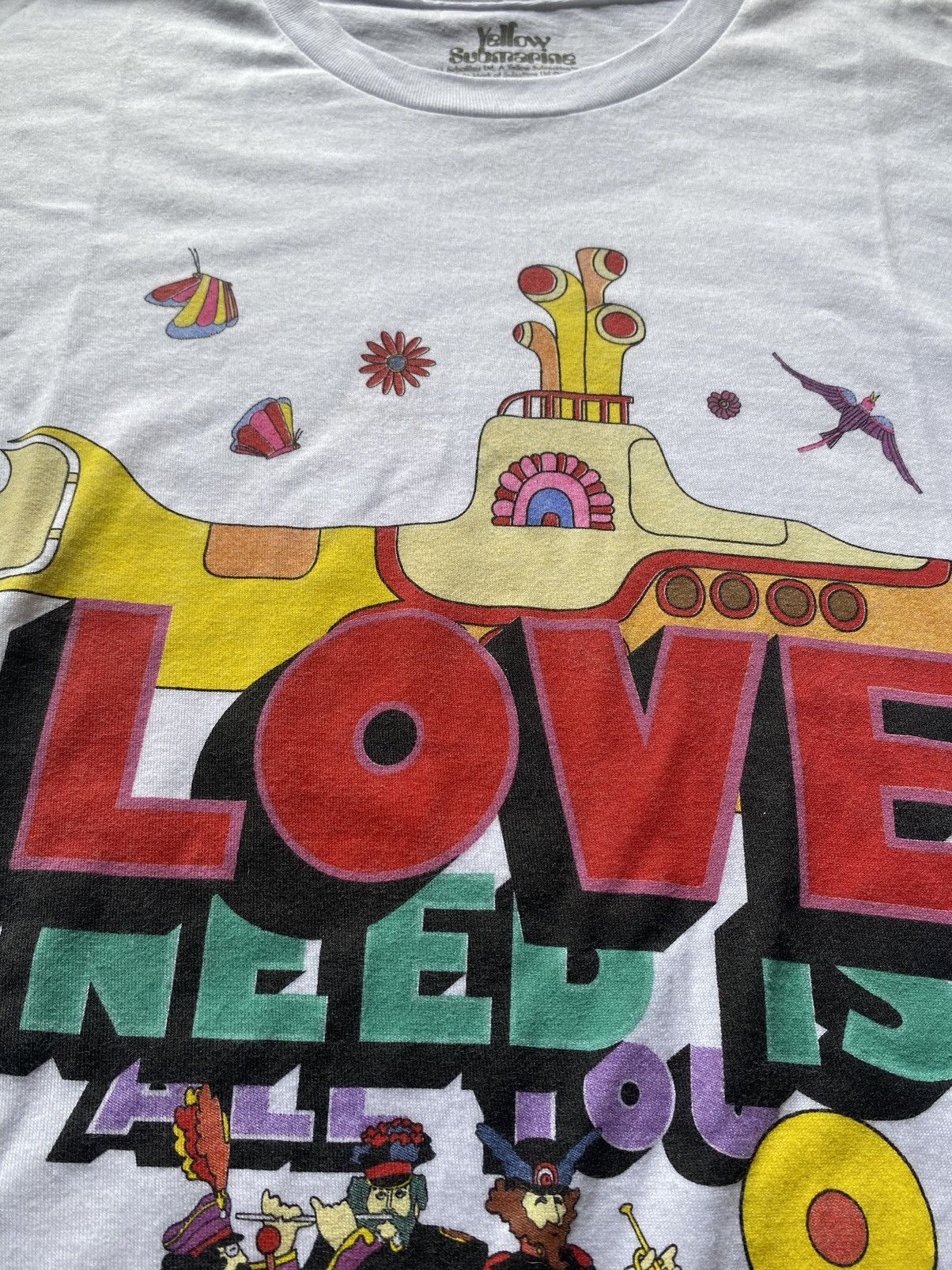 Other THE BEATLES MERCHANDISE YELLOW SUBMARINE TSHIRT Size US L / EU 52-54 / 3 - 3 Thumbnail