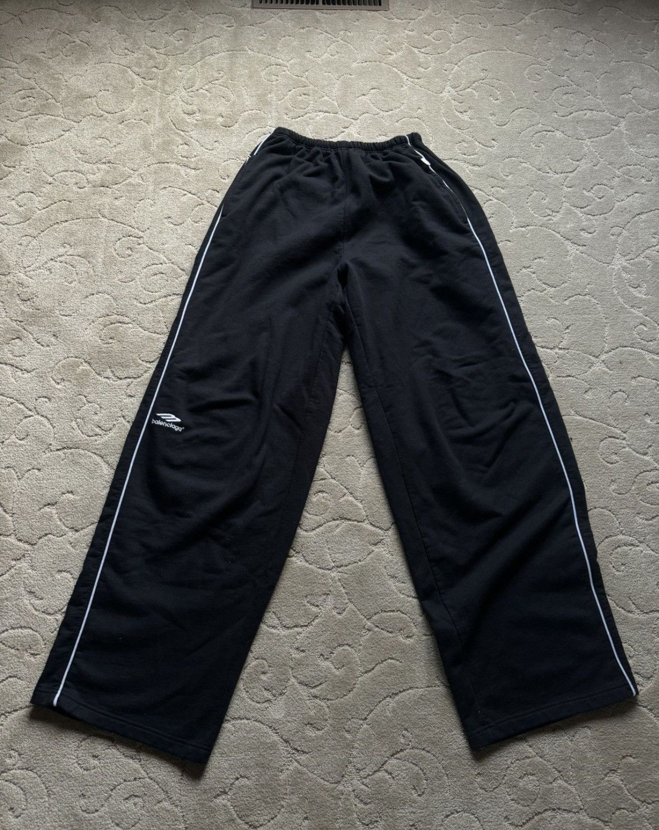 Balenciaga Balenciaga Wide Leg 3B Sweatpants Size US 30 / EU 46 - 3 Thumbnail