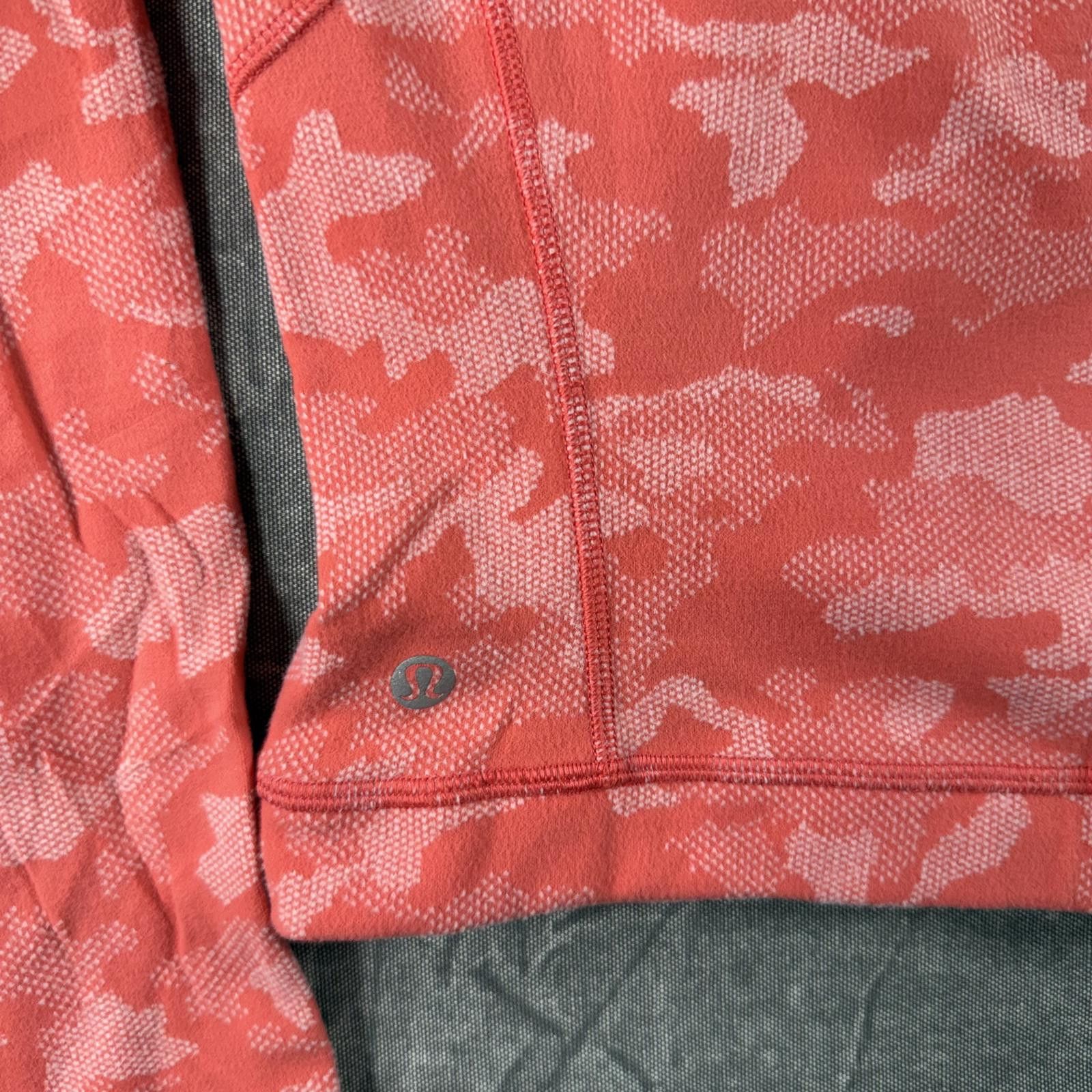 Lululemon Lululemon Sweater Women's 6 Pink Active Workout Size M / US 6-8 / IT 42-44 - 8 Thumbnail