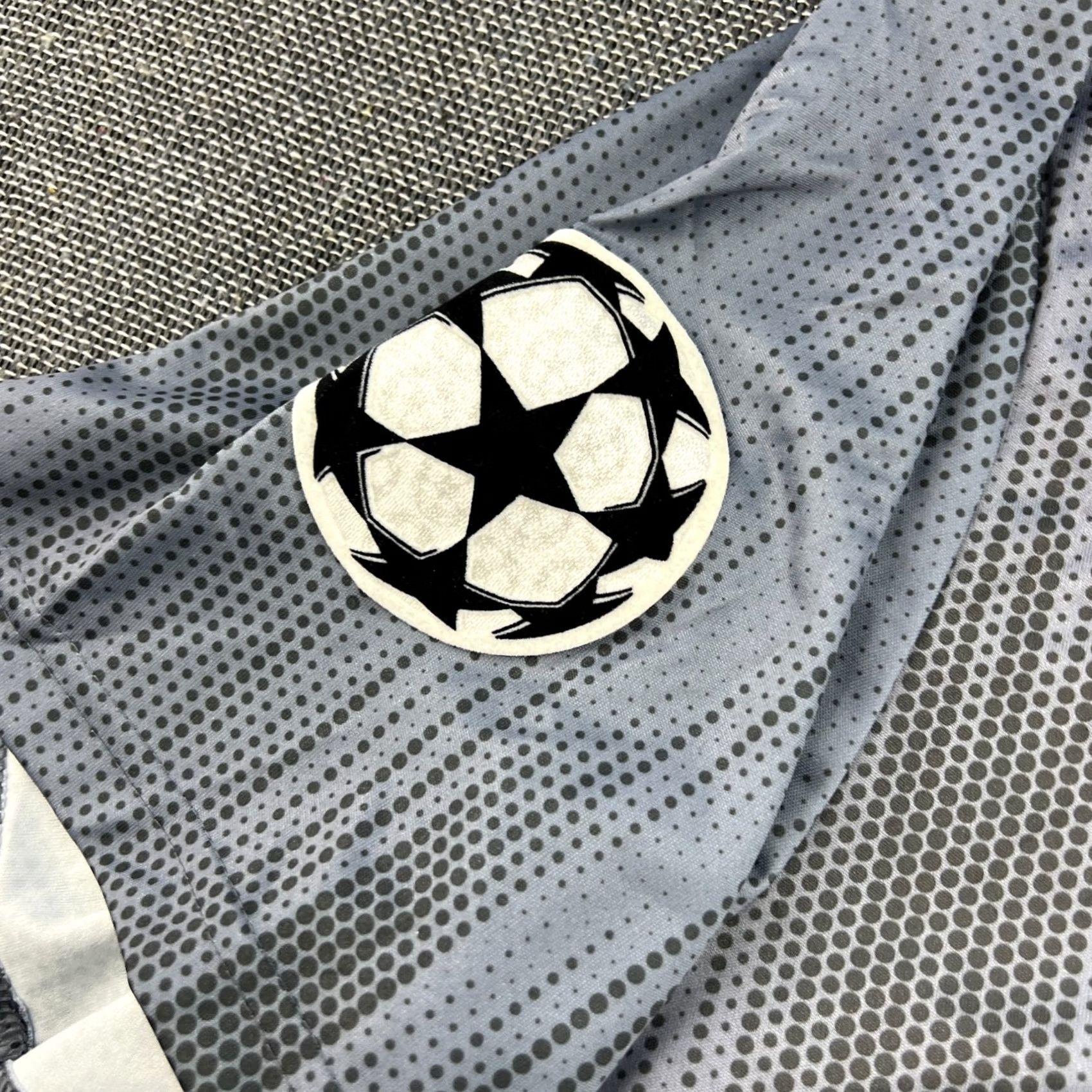 Adidas adidas Bayern Munich 2018 2019 Third Football Jersey Mens 2XL Shirt Gray Short Sleeve Pullover Size US XXL / EU 58 / 5 - 6 Thumbnail