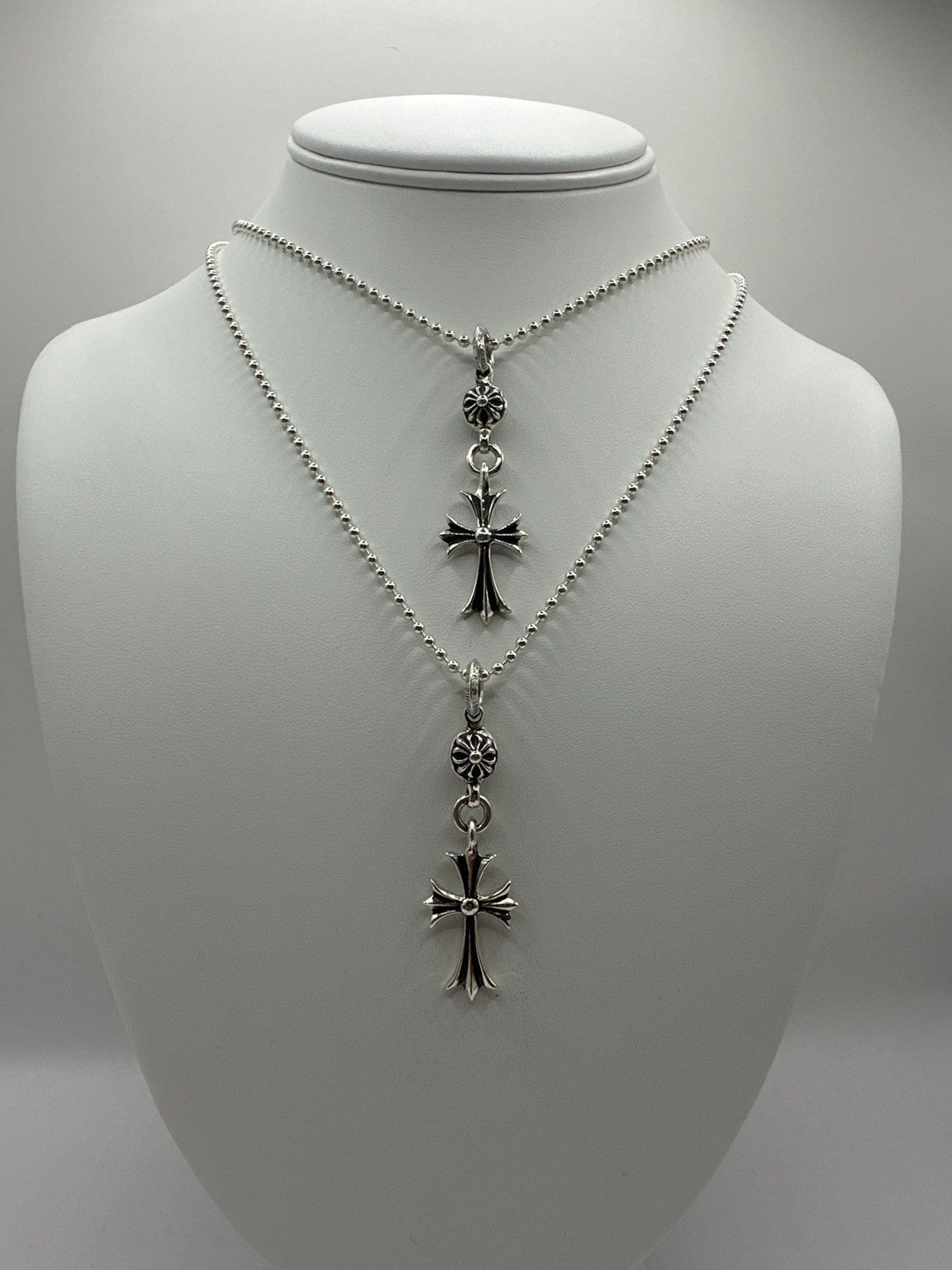 image of Chrome Hearts One Ball Tiny Cross in Silver, Men's