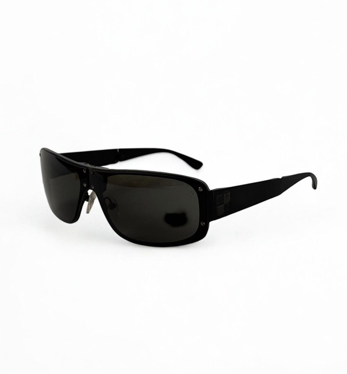 Louis Vuitton Louis Vuitton Evasion Sungalsses Size ONE SIZE - 1 Thumbnail