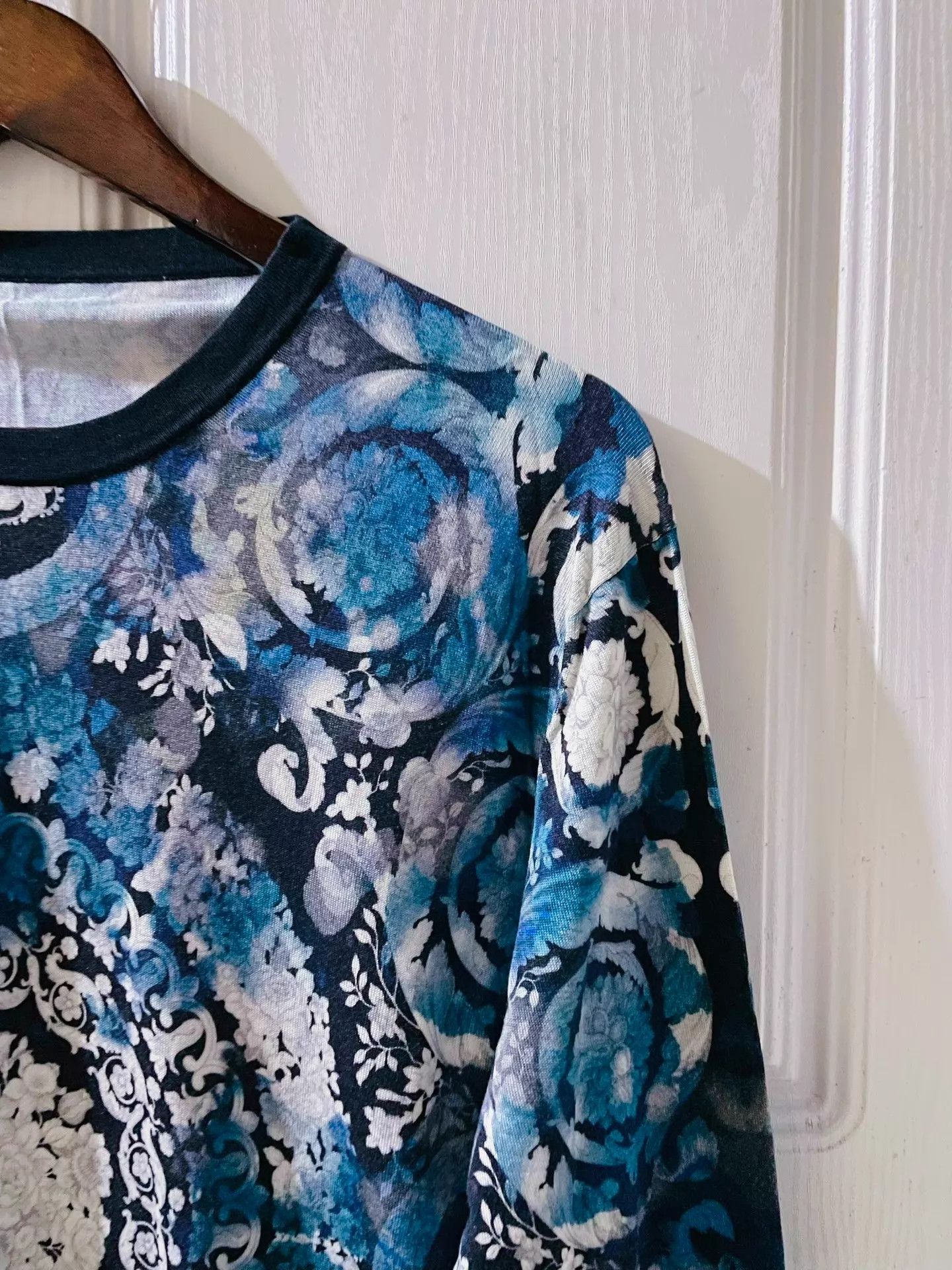 Versace Versace Blue Gold Baroque Floral Silk Print LS XL Size US XL / EU 56 / 4 - 5 Thumbnail