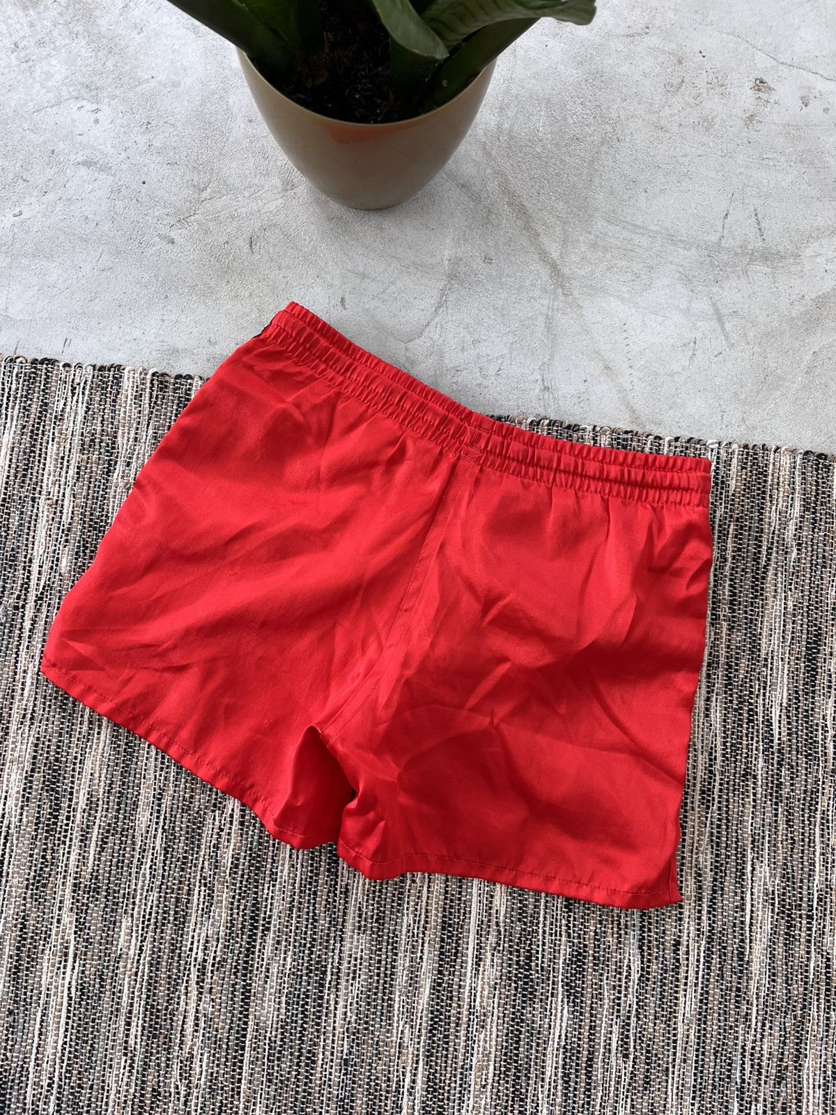 Puma × Vintage 00s Vintage Puma Nylon Short Red Boxer Y2K rare Size 24" / US 00 / IT 34 - 8 Thumbnail