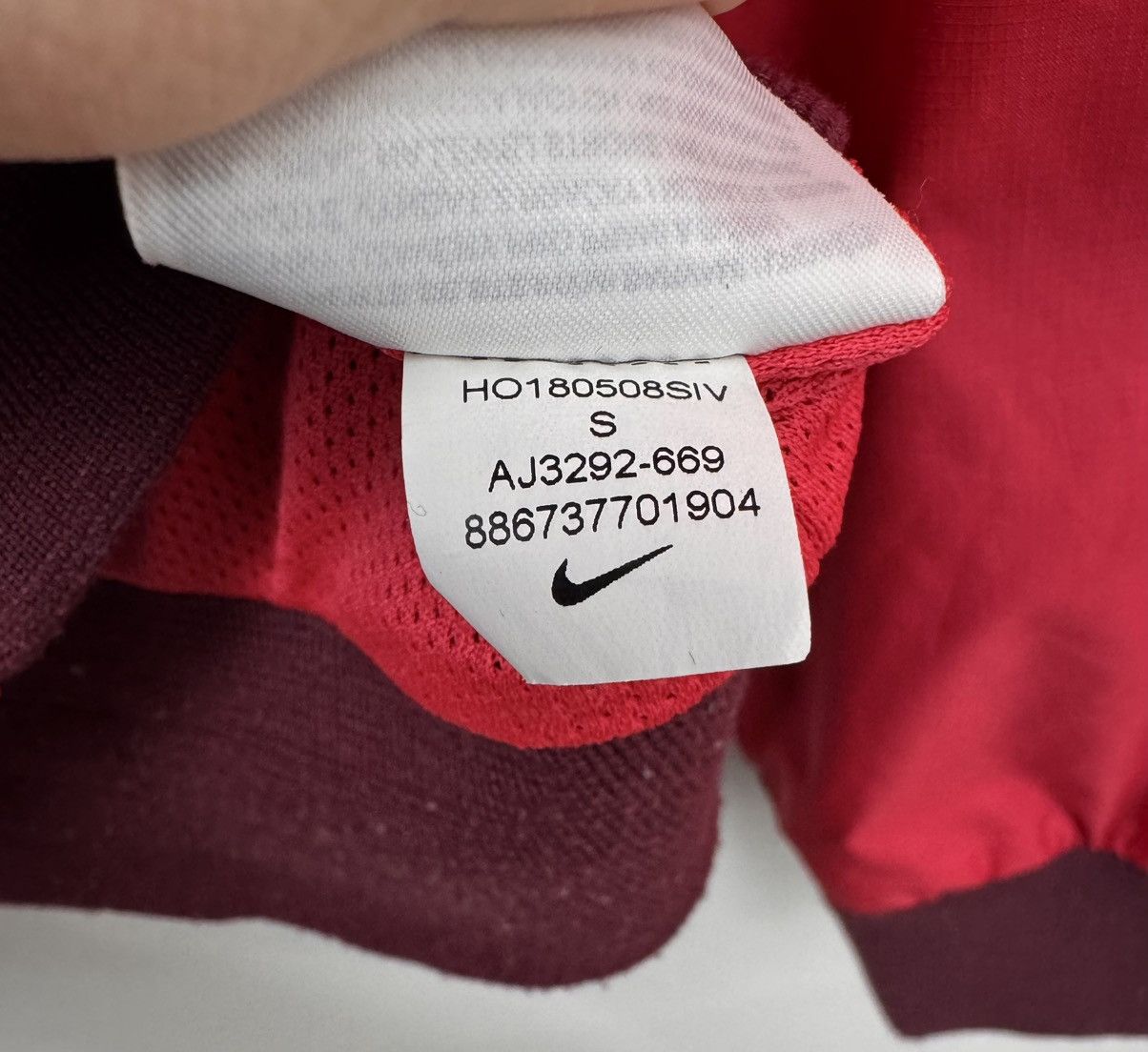 Nike Nike FC Barcelona Men Hooded Zip Jacket Burgundy Size S Size US S / EU 44-46 / 1 - 8 Thumbnail