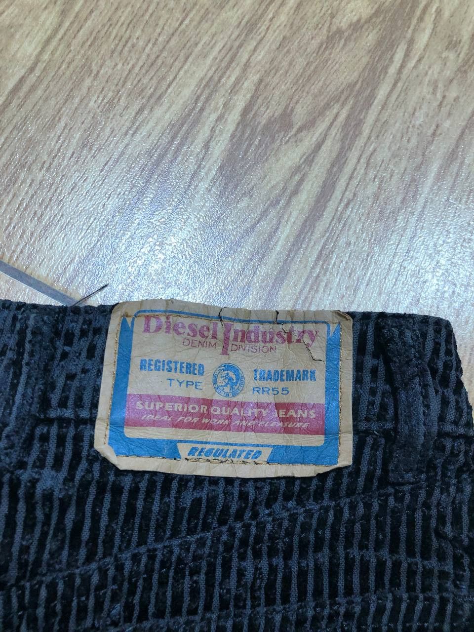 Diesel vintage Diesel 90s black corduroy velvet button up skirt Size 27" / US 4 / IT 40 - 6 Thumbnail
