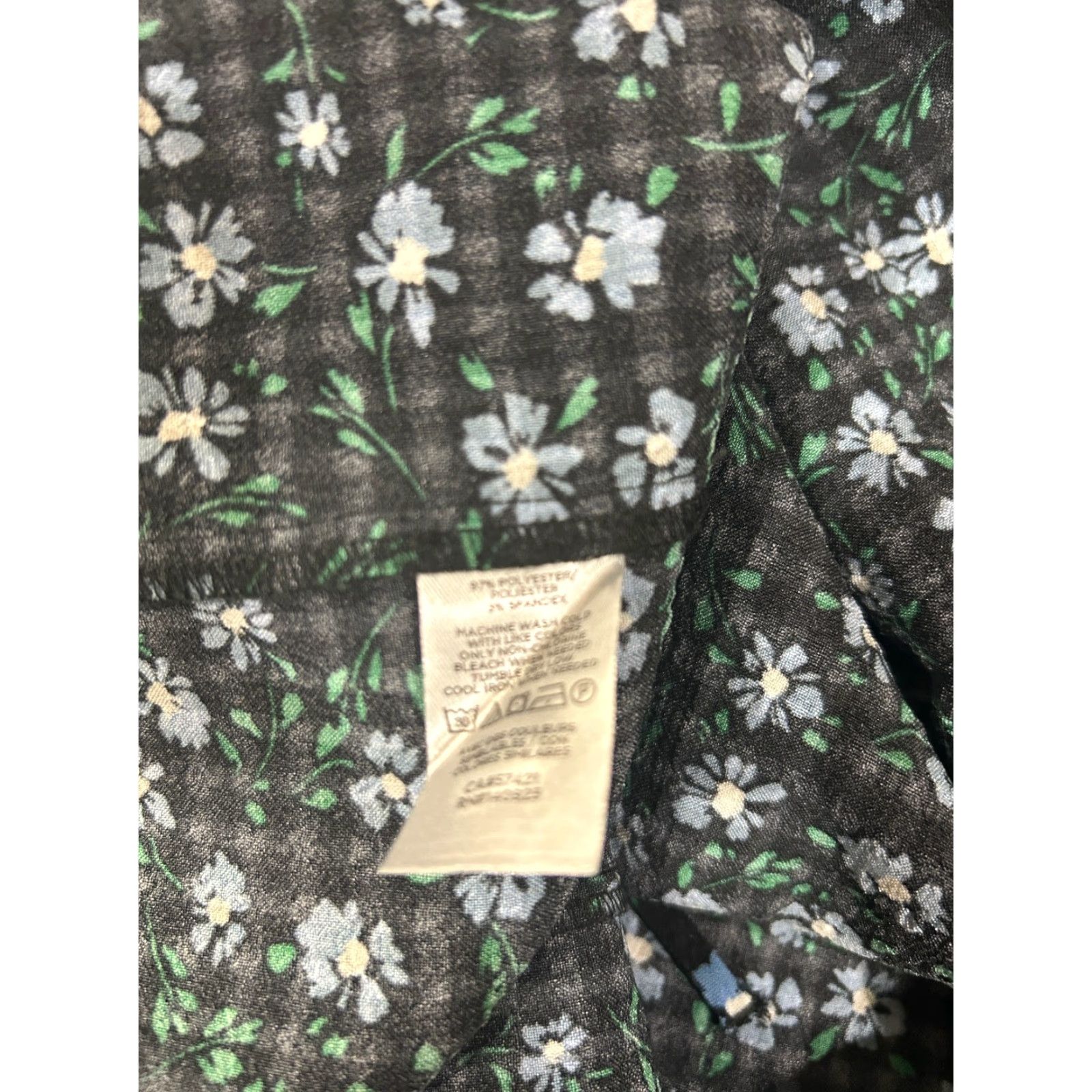 Loft LOFT Blouse Womens M Black Floral Long Sleeve V-Neck Ruffle Top Size M / US 6-8 / IT 42-44 - 5 Thumbnail