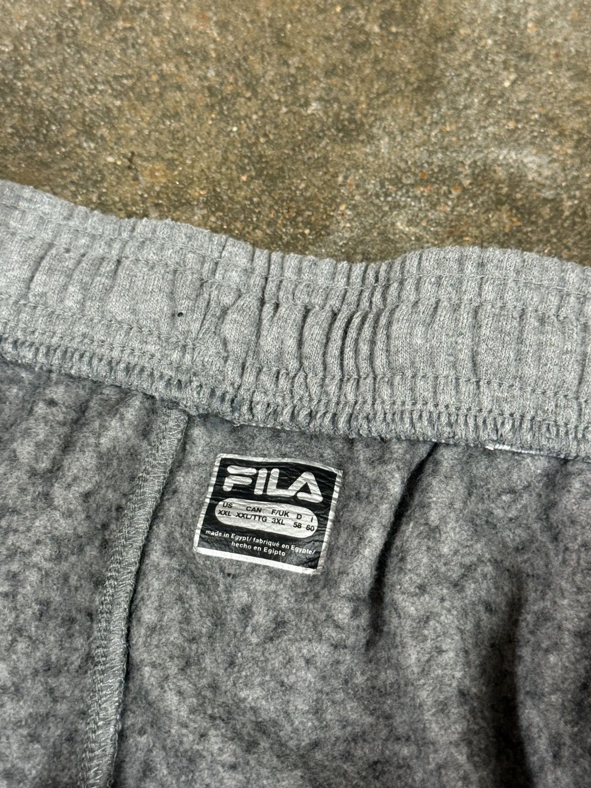 Fila Fila Grey Stripe Side Piping Logo Grey Navy Sweat Shorts Size US 38 / EU 54 - 6 Thumbnail