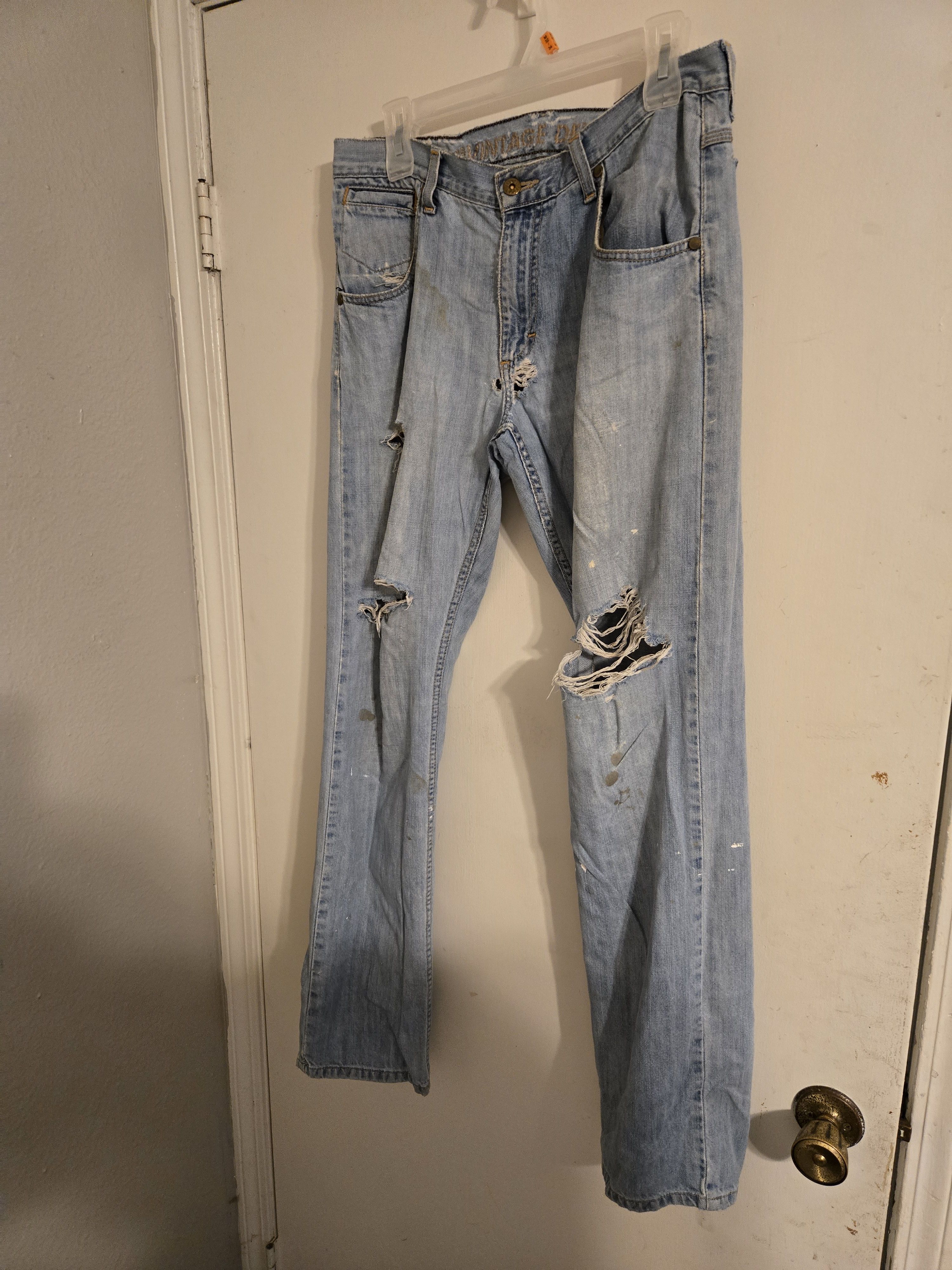 Vintage Vintage Denim “Extremely Ripped & Torn” Jeans Size US 32 / EU 48 - 1 Thumbnail