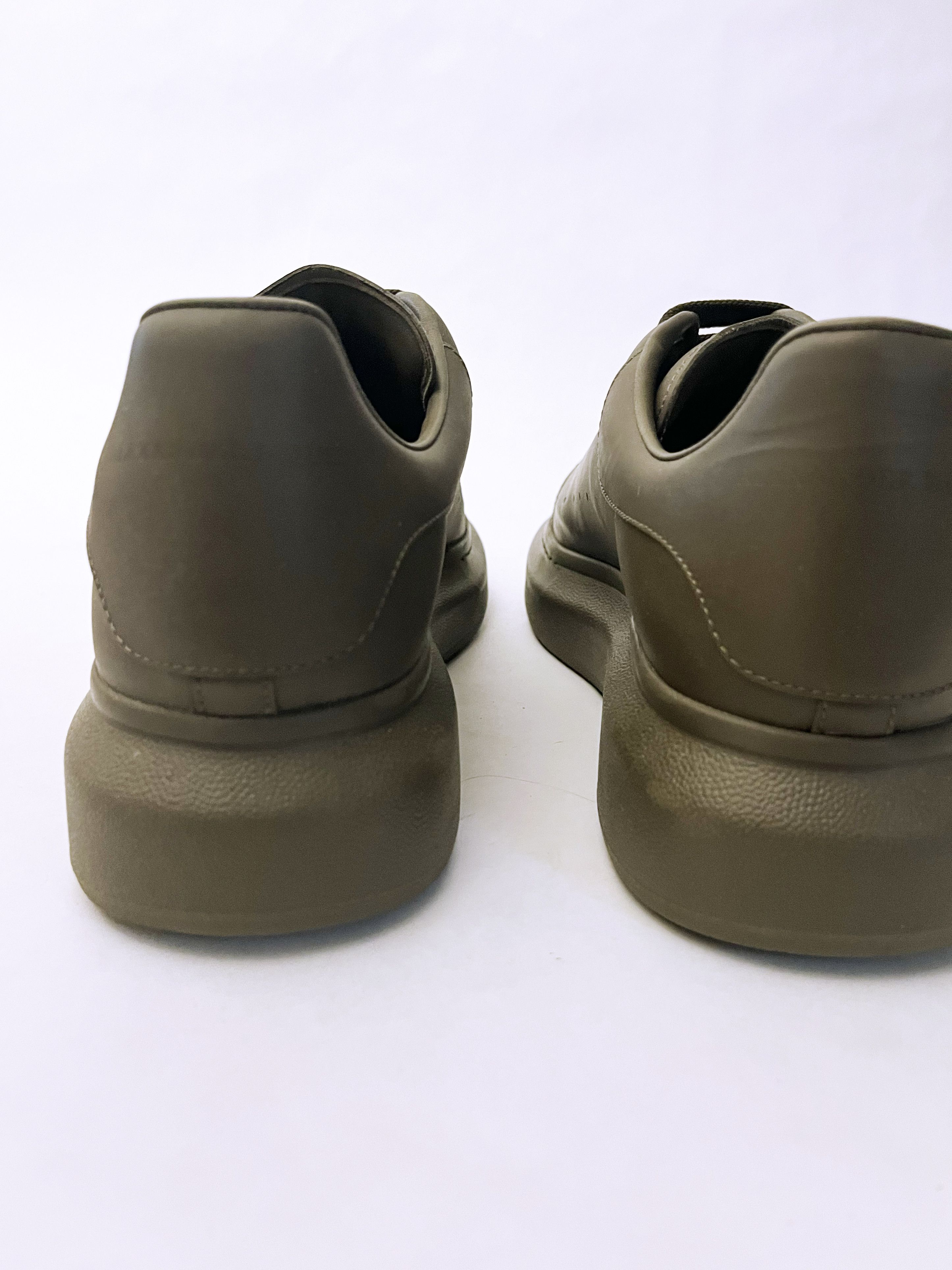 Alexander McQueen NEW - Alexander McQueen - Larry Oversized sneakers in Khaki Size US 9 / EU 42 - 5 Thumbnail