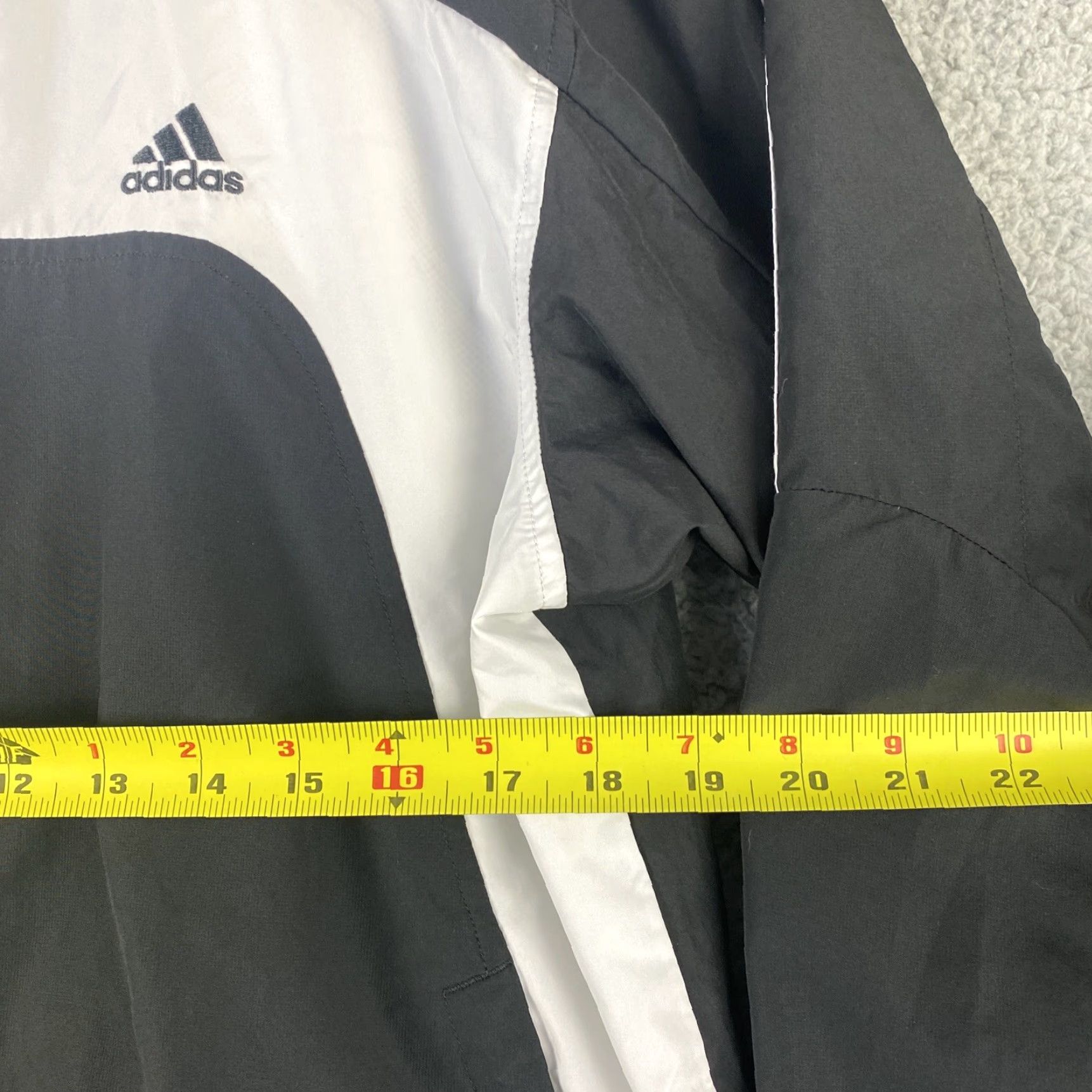 Adidas VINTAGE Adidas Men's Jacket Activewear Long Sleeve Zip Up Size M Black White Trim Size US M / EU 48-50 / 2 - 5 Thumbnail